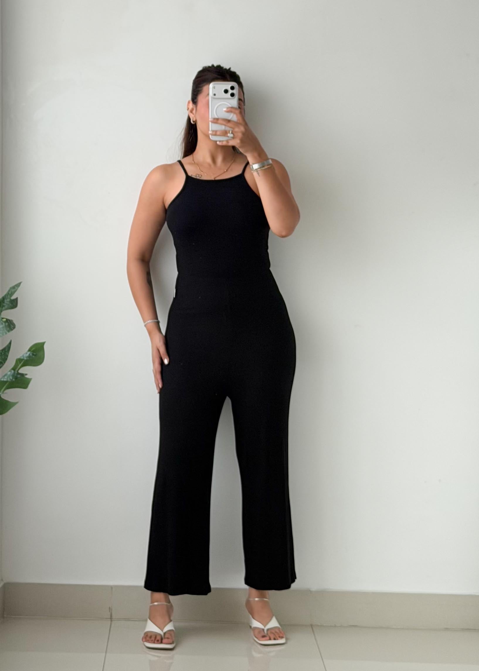 Size XS-S Black Sleeveless Ribbed Jumpsuit
