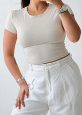Size S-M White Basic Crop Top