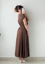 Size M-L Chocolate Brown Pleated Maxi Dress