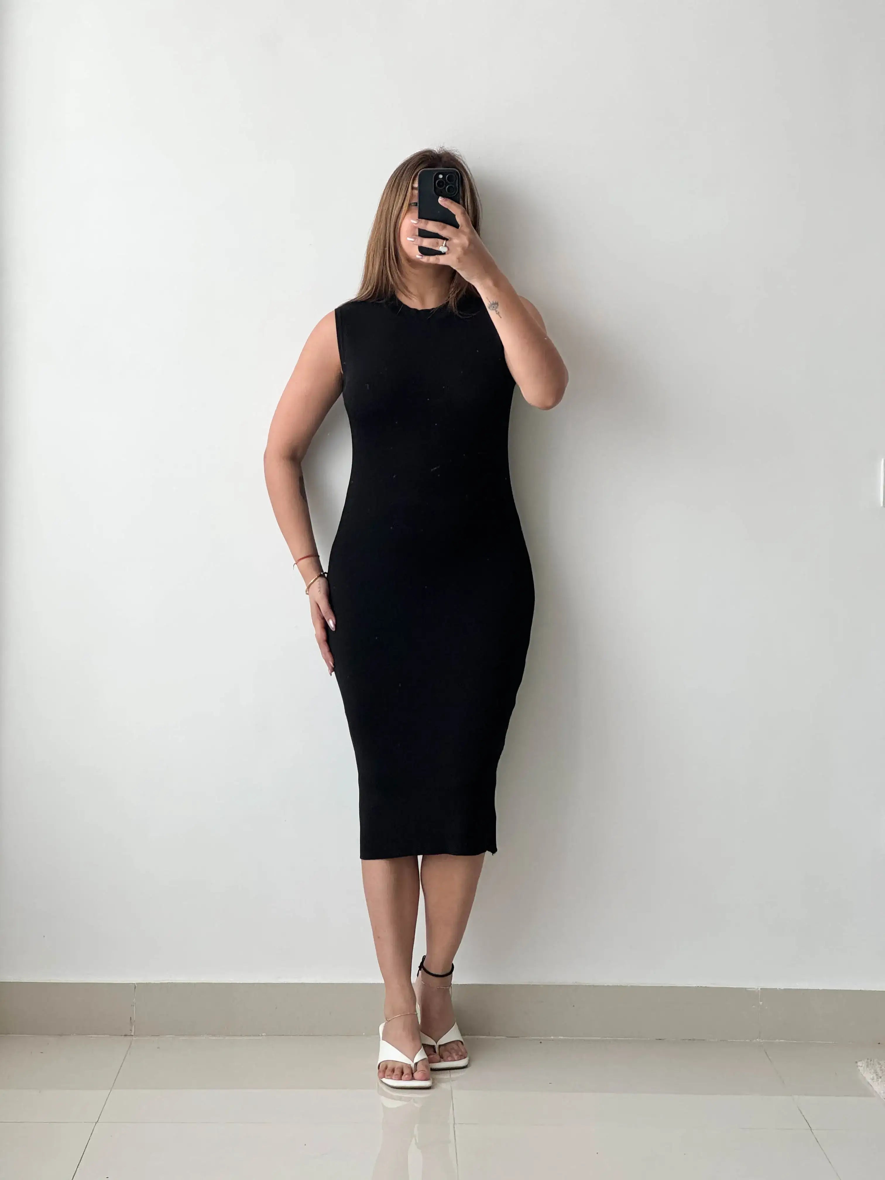 Size S-M, Black Sleeveless Bodycon Midi Dress