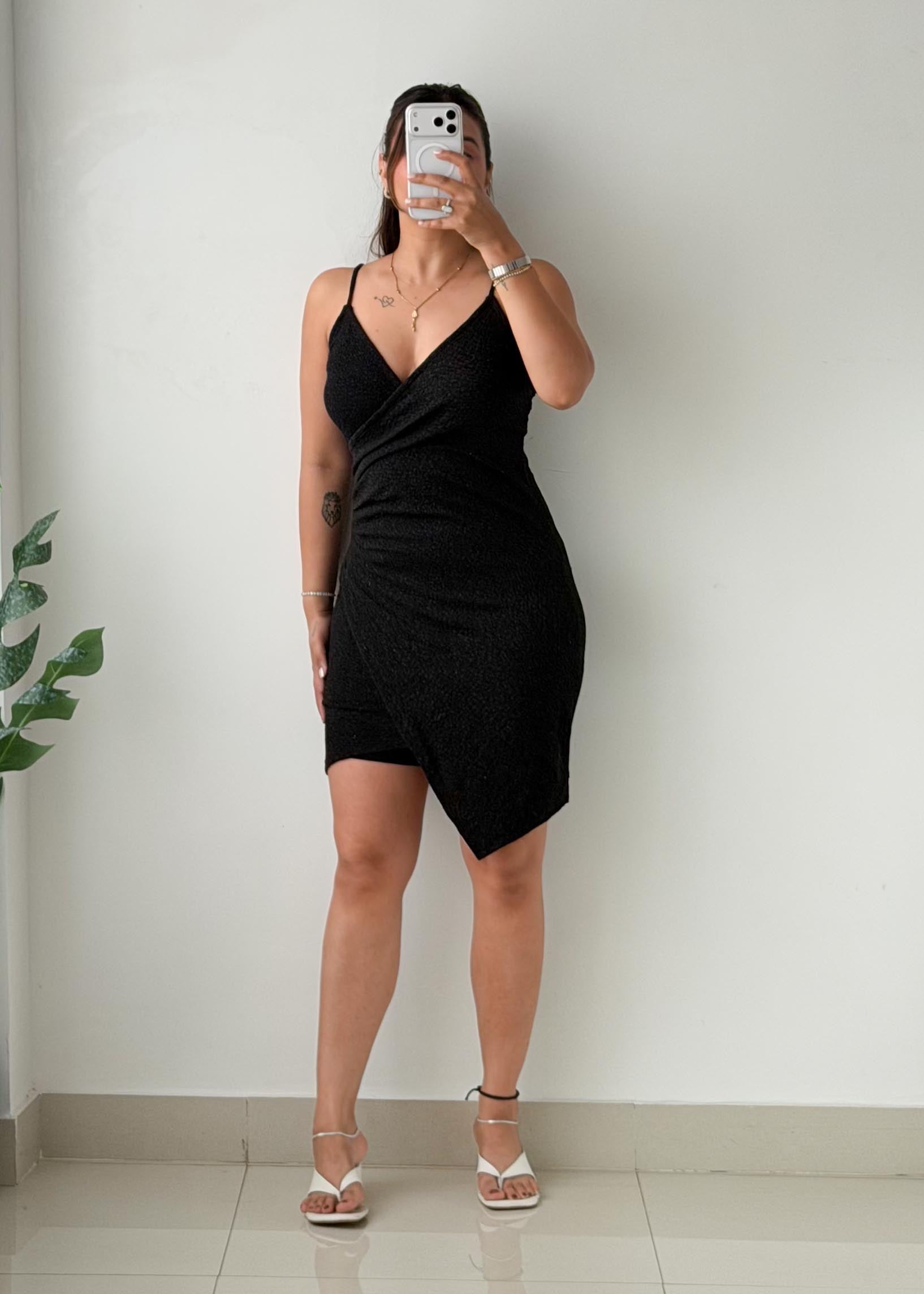 Size XS-S Black Asymmetric Ruched Midi Dress