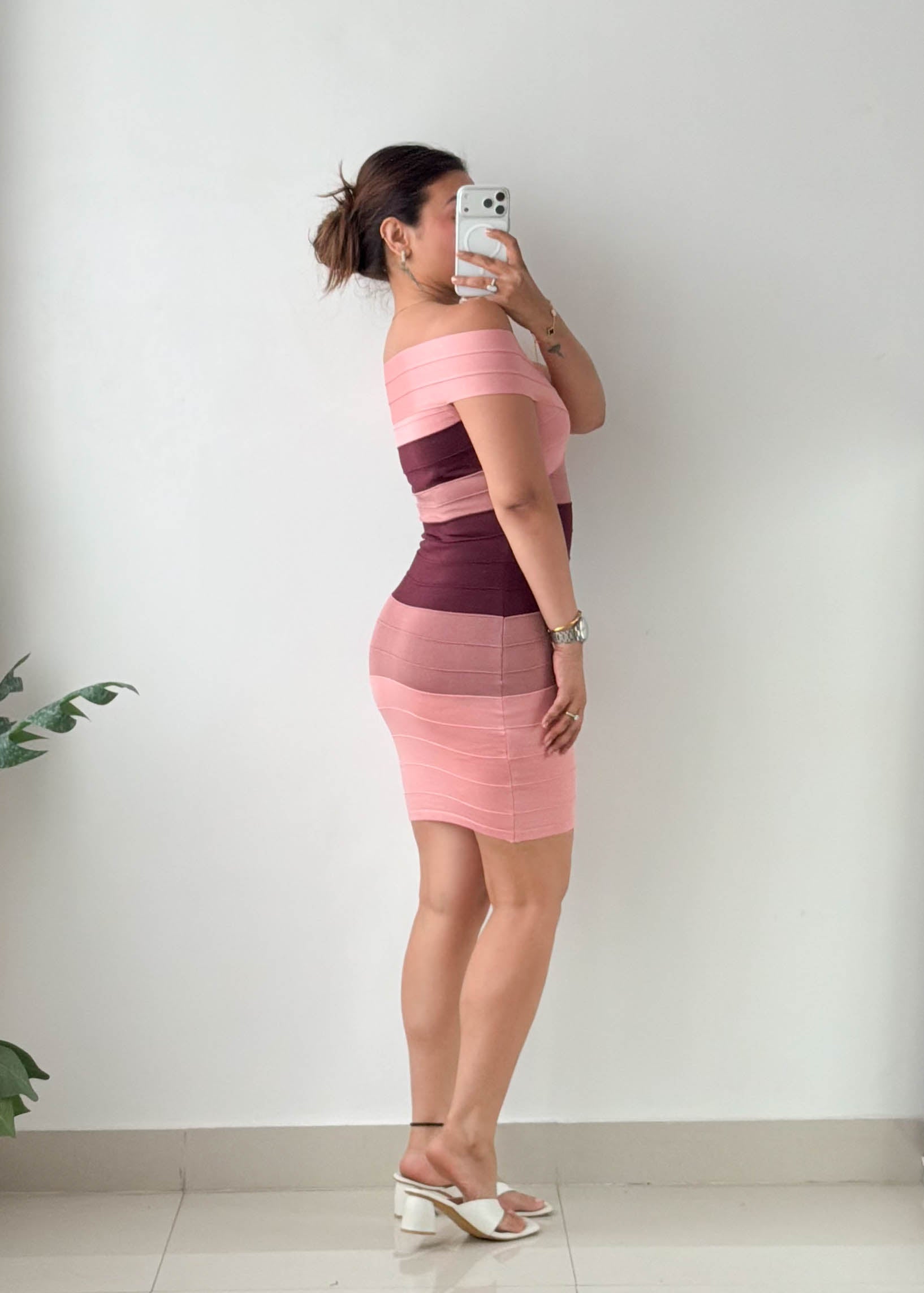 Size XS-S Pink Color Block Bandage Mini Dress