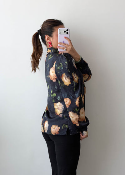 M-L Black Floral Satin Shirt Top