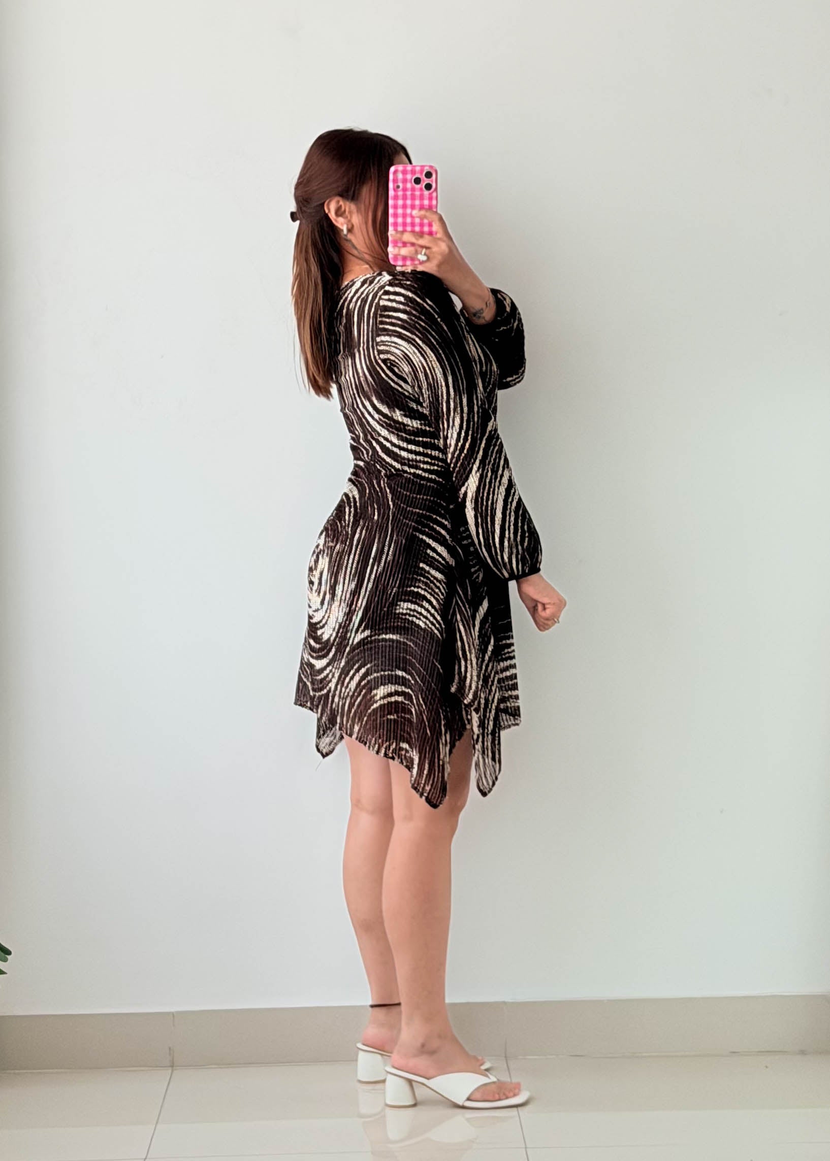 Size S-M Abstract Print Tunic Dress