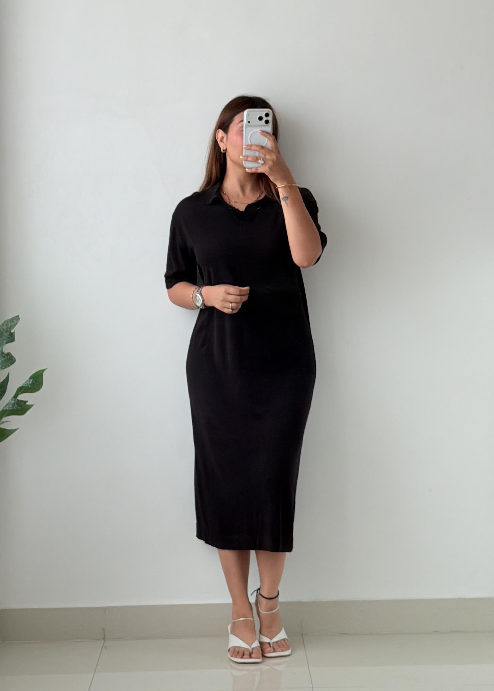 Size M-L Black Collared Knit Midi Dress