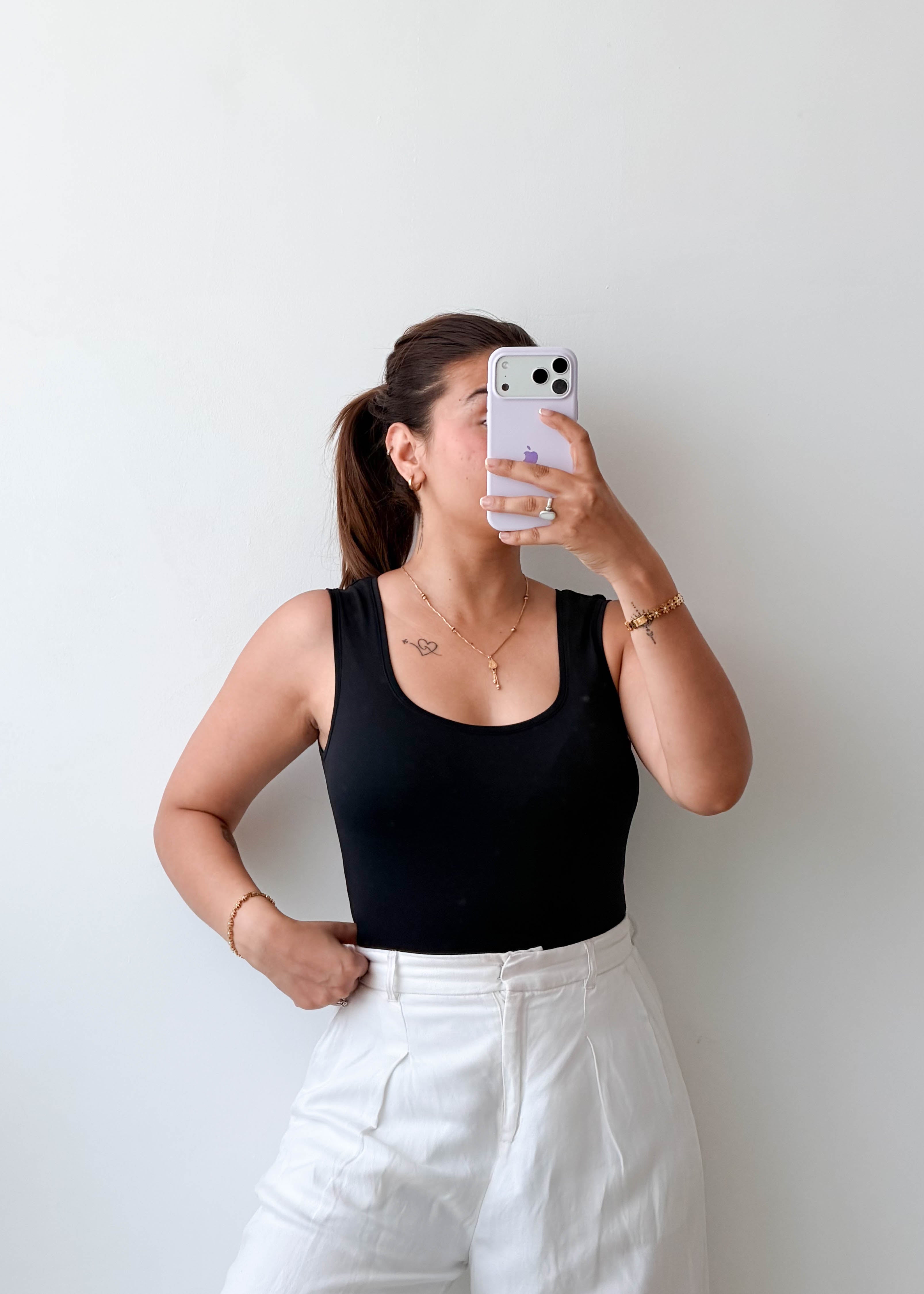 Size M-L Black Sleeveless Tank Top