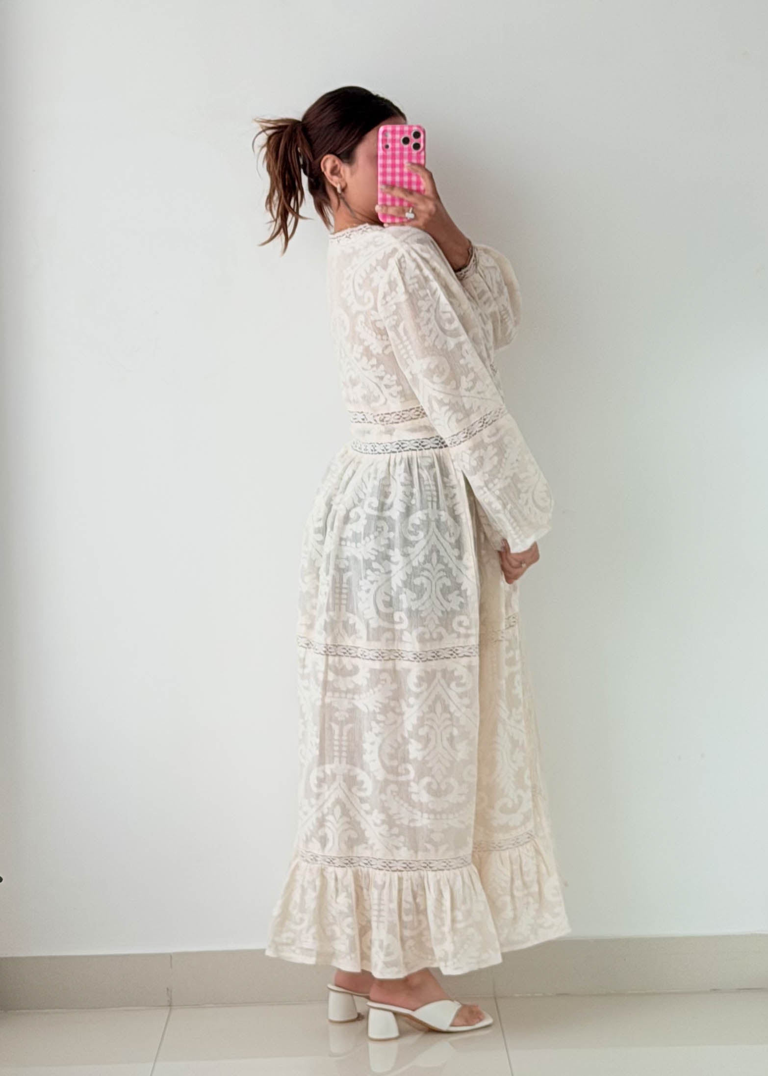Size M-L White Embroidered Lace Maxi Dress