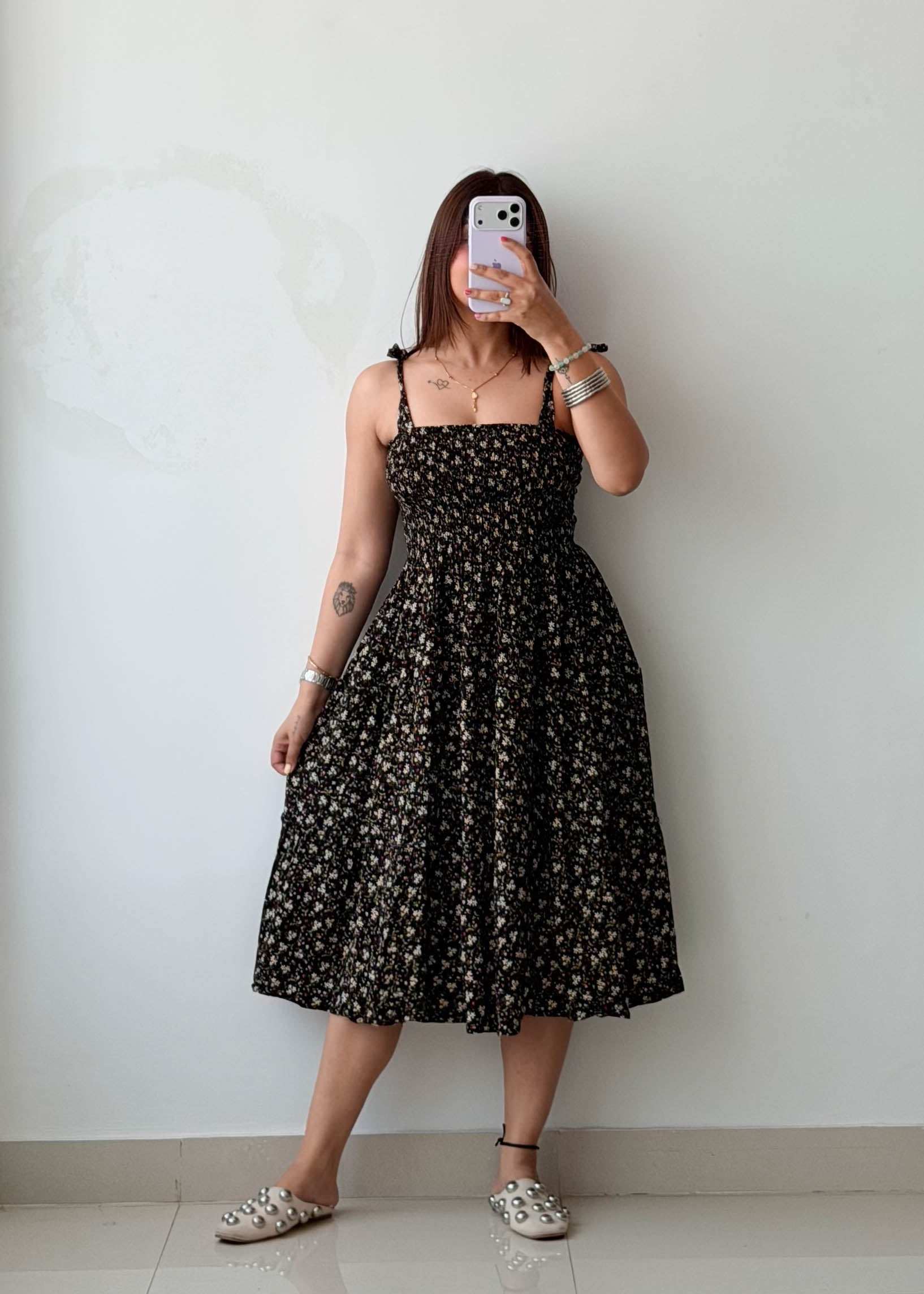 Size XS-S Black Floral Flared Midi Dress