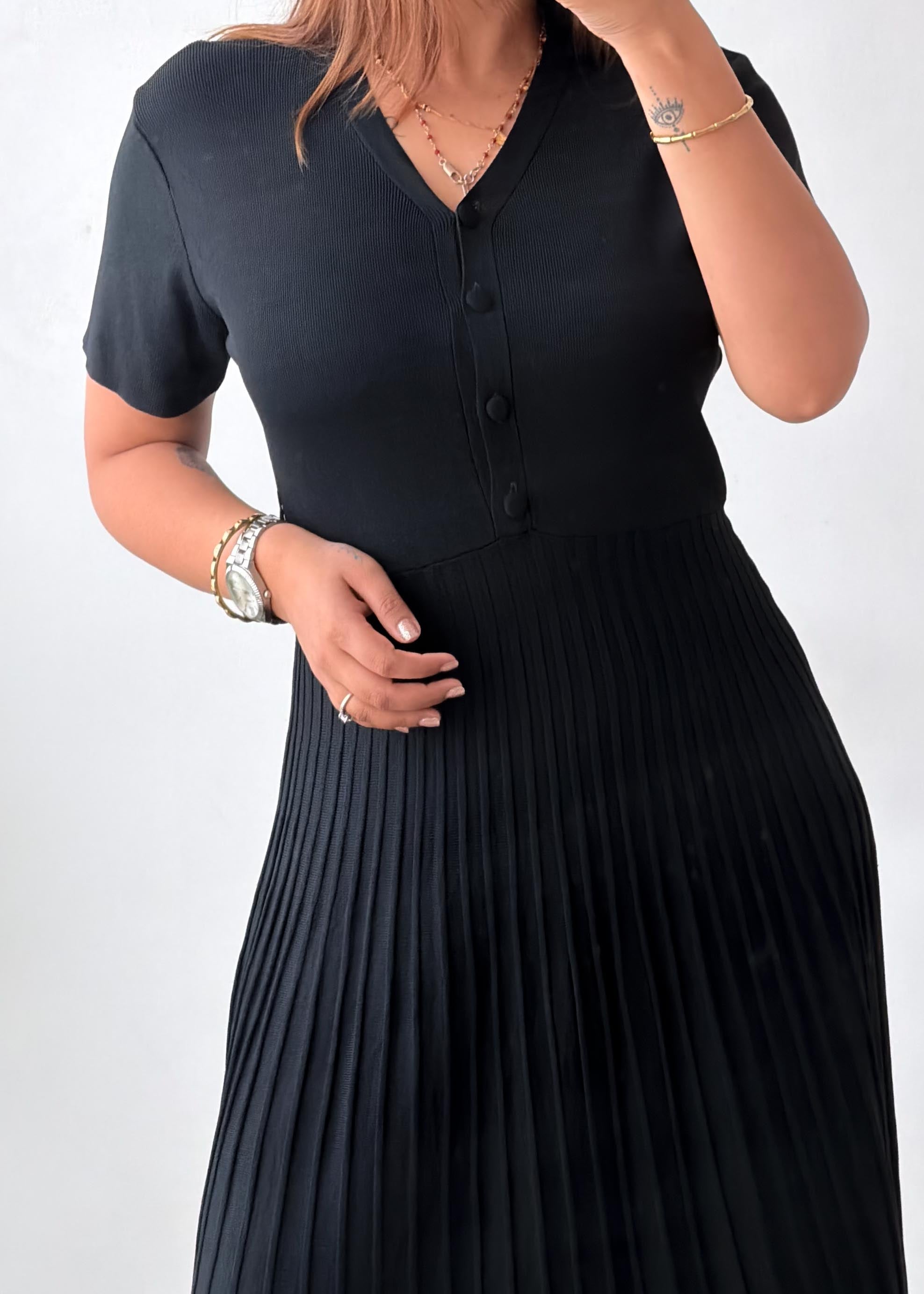 Size S-M Black Pleated Knit Midi Dress