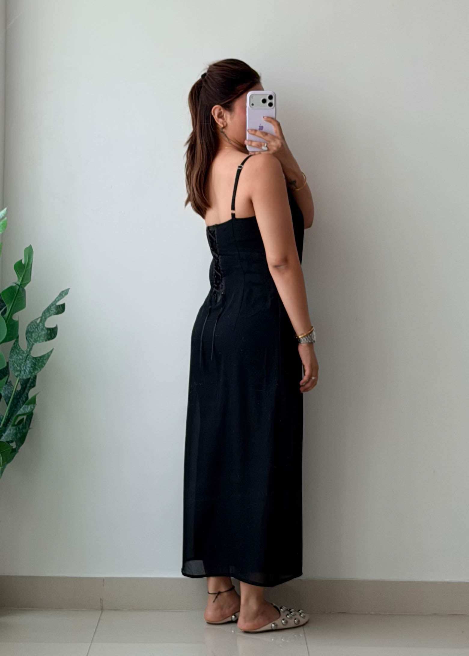 Size M-L Black chiffon Midi Dress With Lining