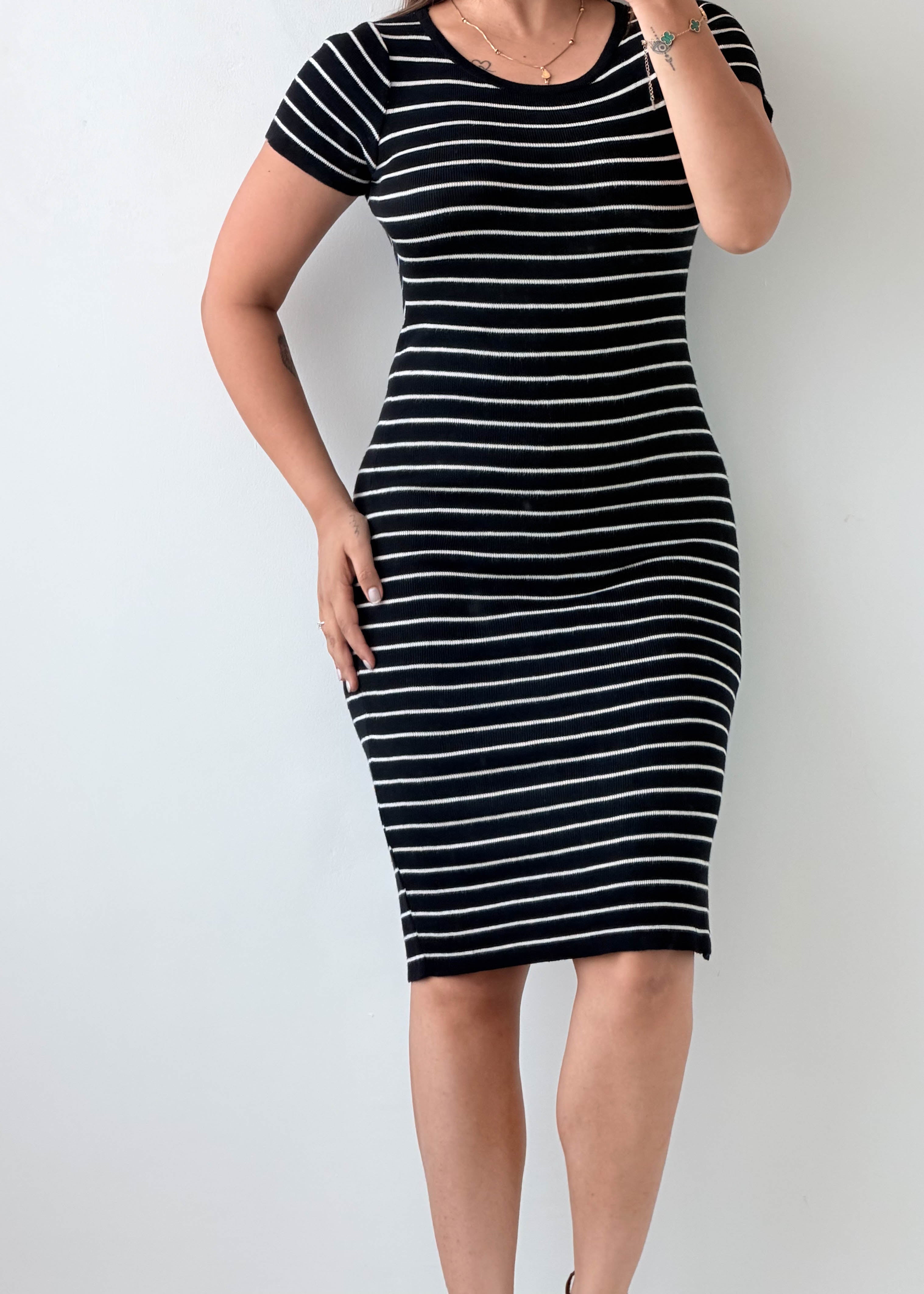 Size S-M Black & White Striped Bodycon Midi Dress