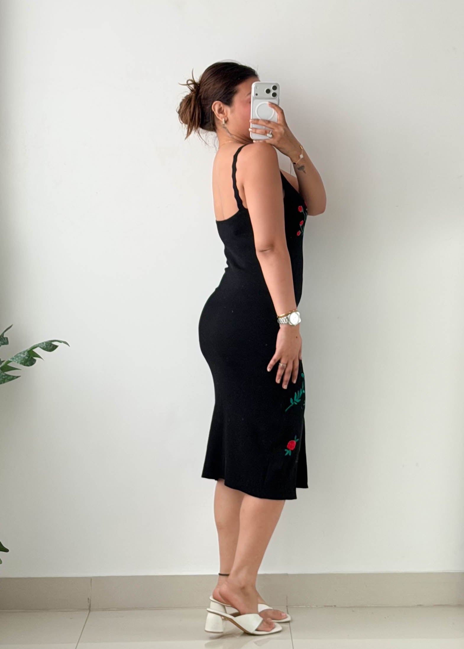 Size S-M Black Floral Embroidered Knit Midi Dress