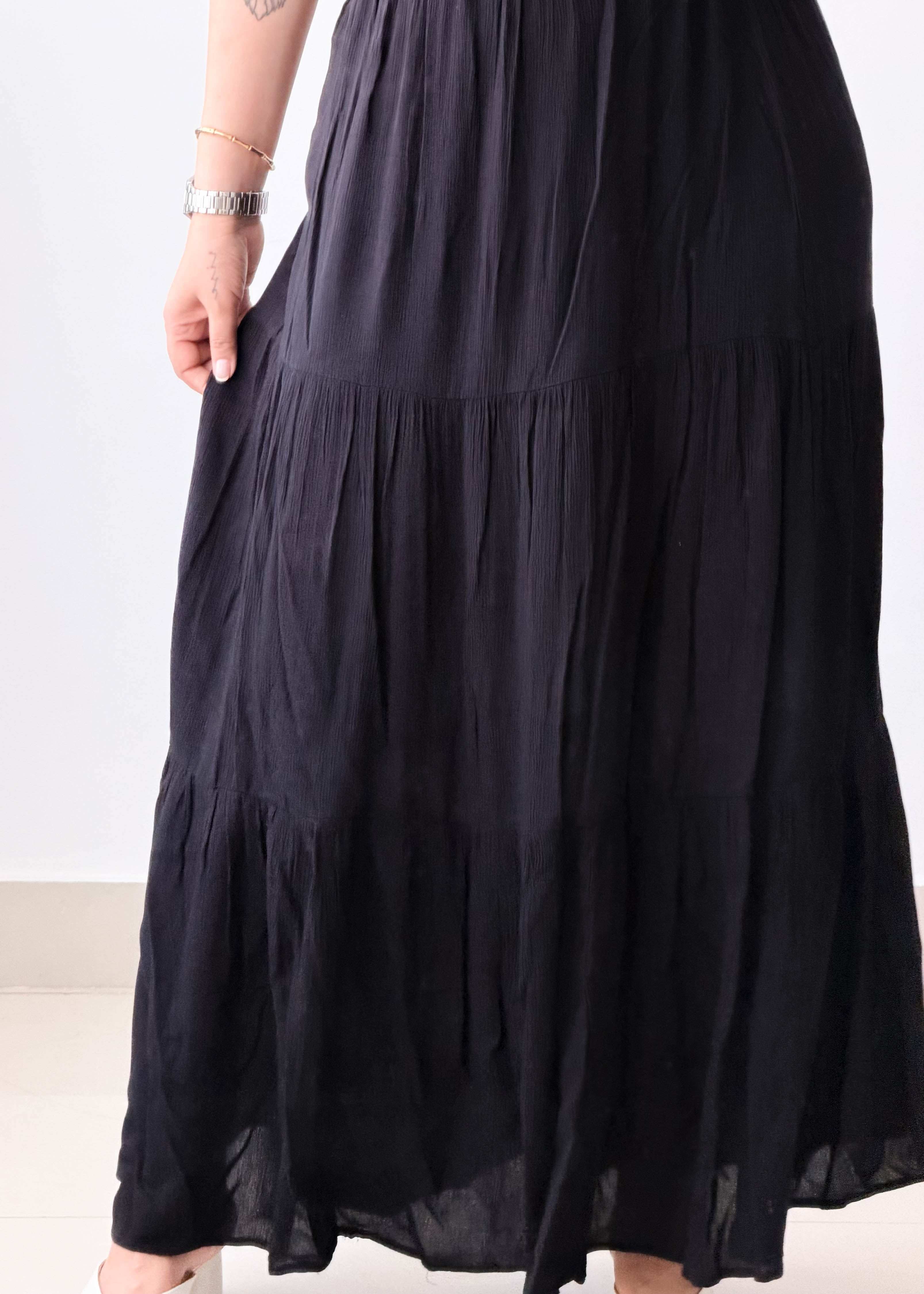 Waist 30-32 Black Tiered Maxi Skirt