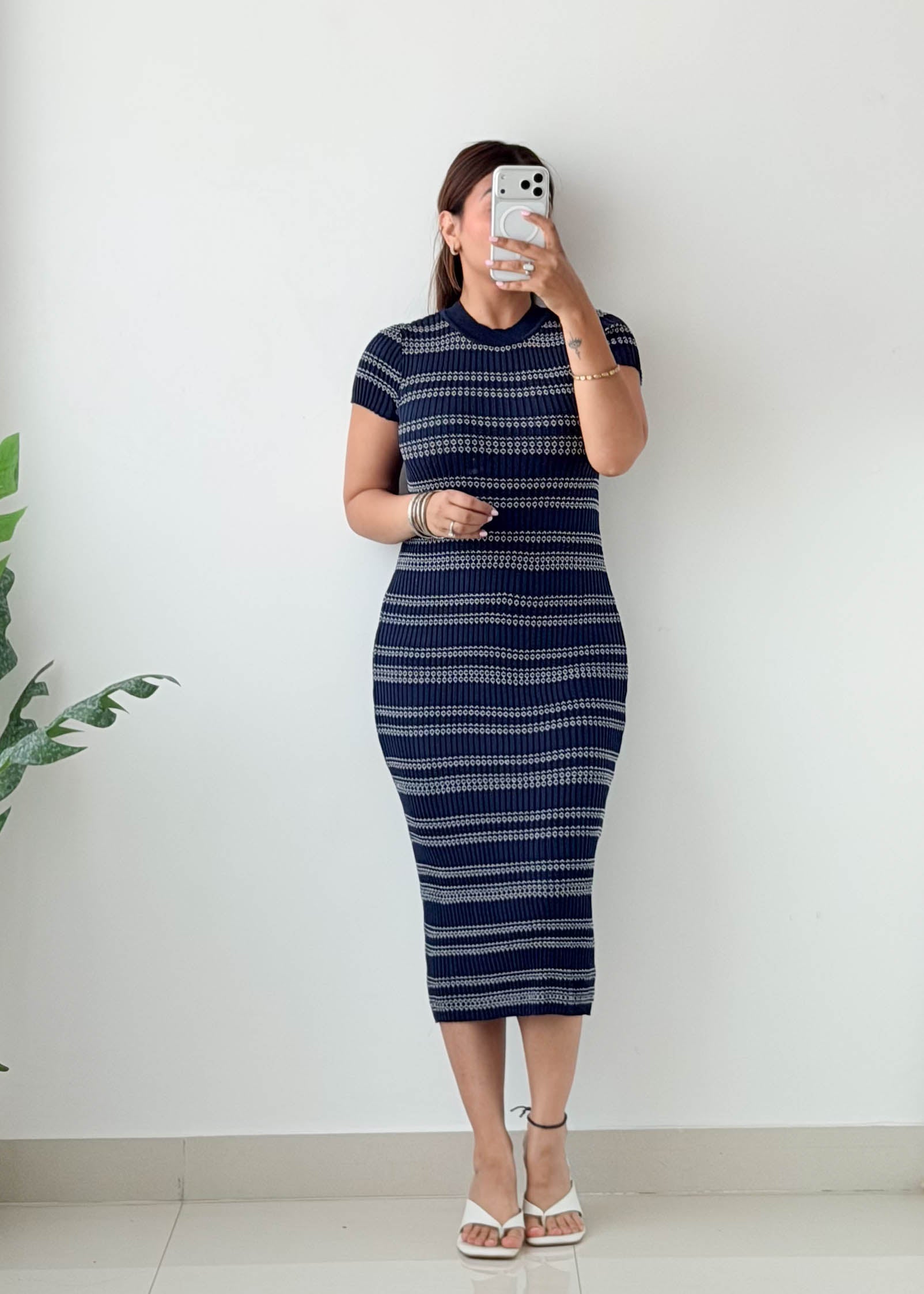 Size M-L Navy Striped Ribbed Midi Dress