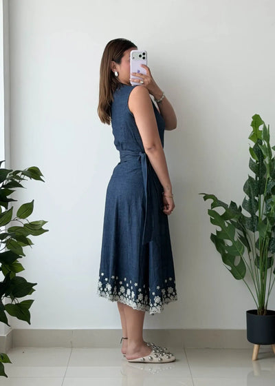 Size M, Cotton Button-Down Midi Dress