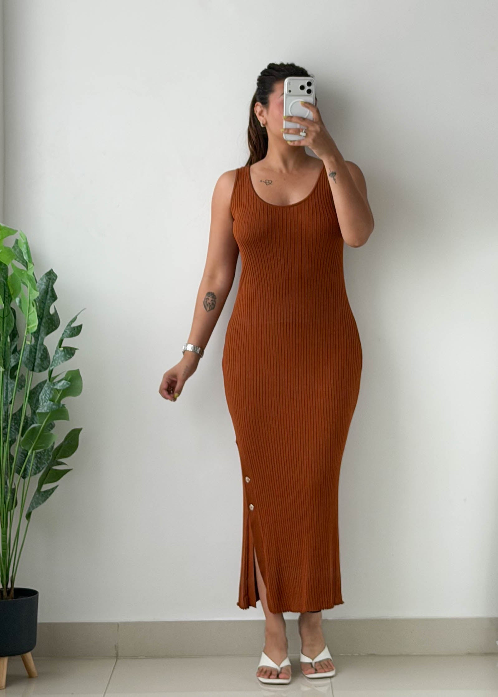 Size S-M Rust Ribbed Maxi Dress