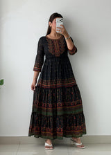 Size XS-S Black Ethnic Print Tiered Maxi Dress