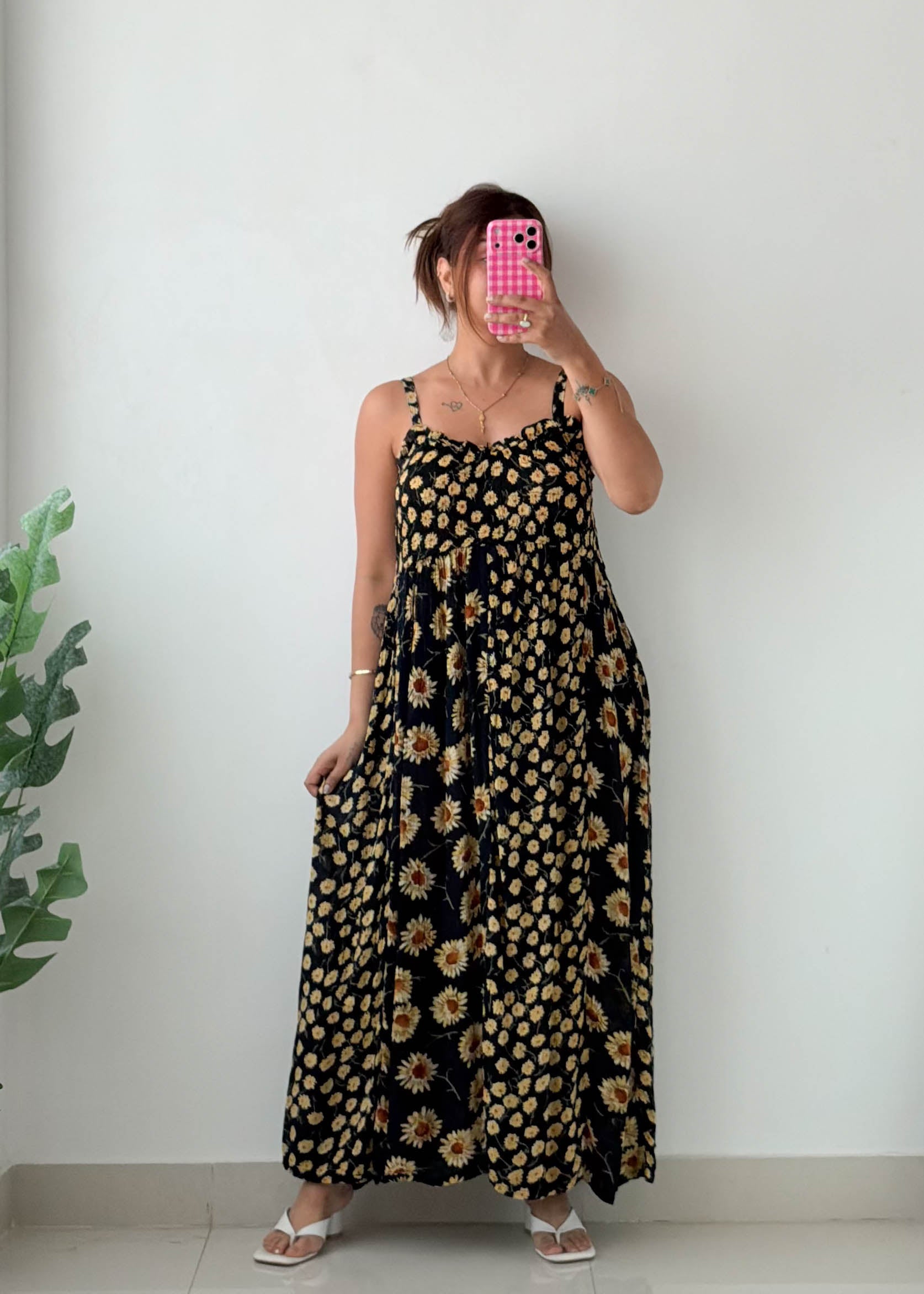 Size M-L Black Floral Maxi Dress