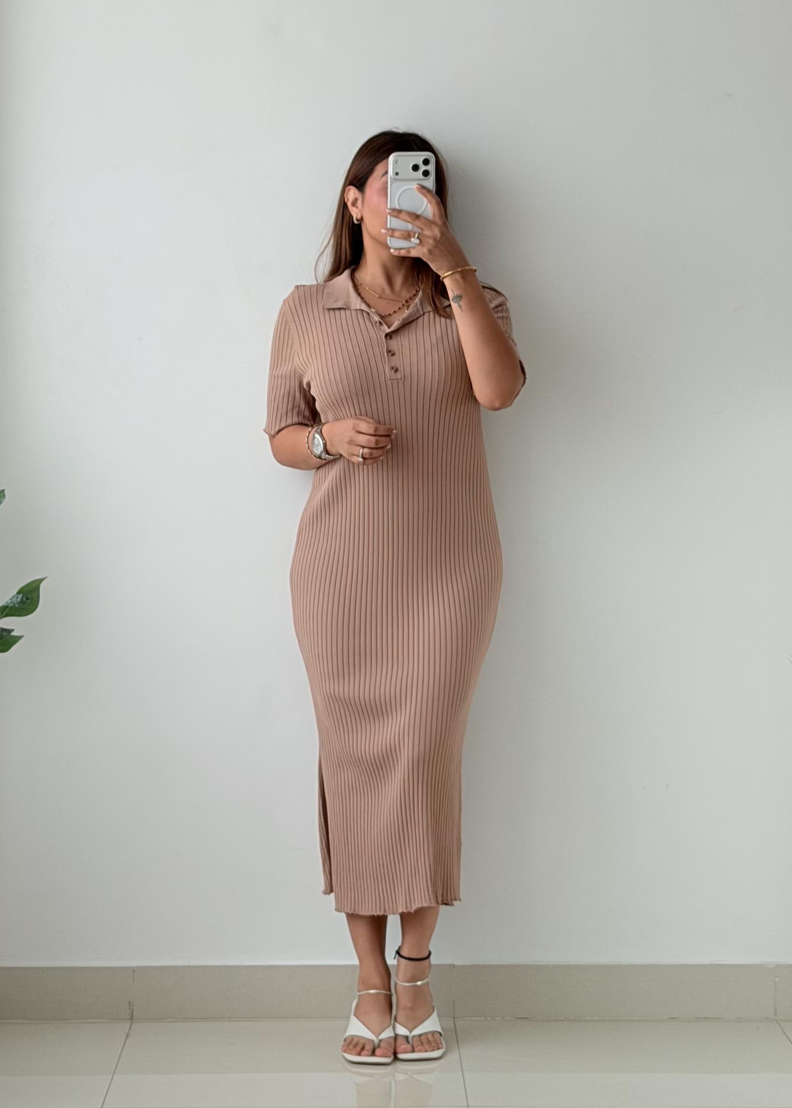 Size M-L Beige Ribbed Polo Knit Maxi Dress