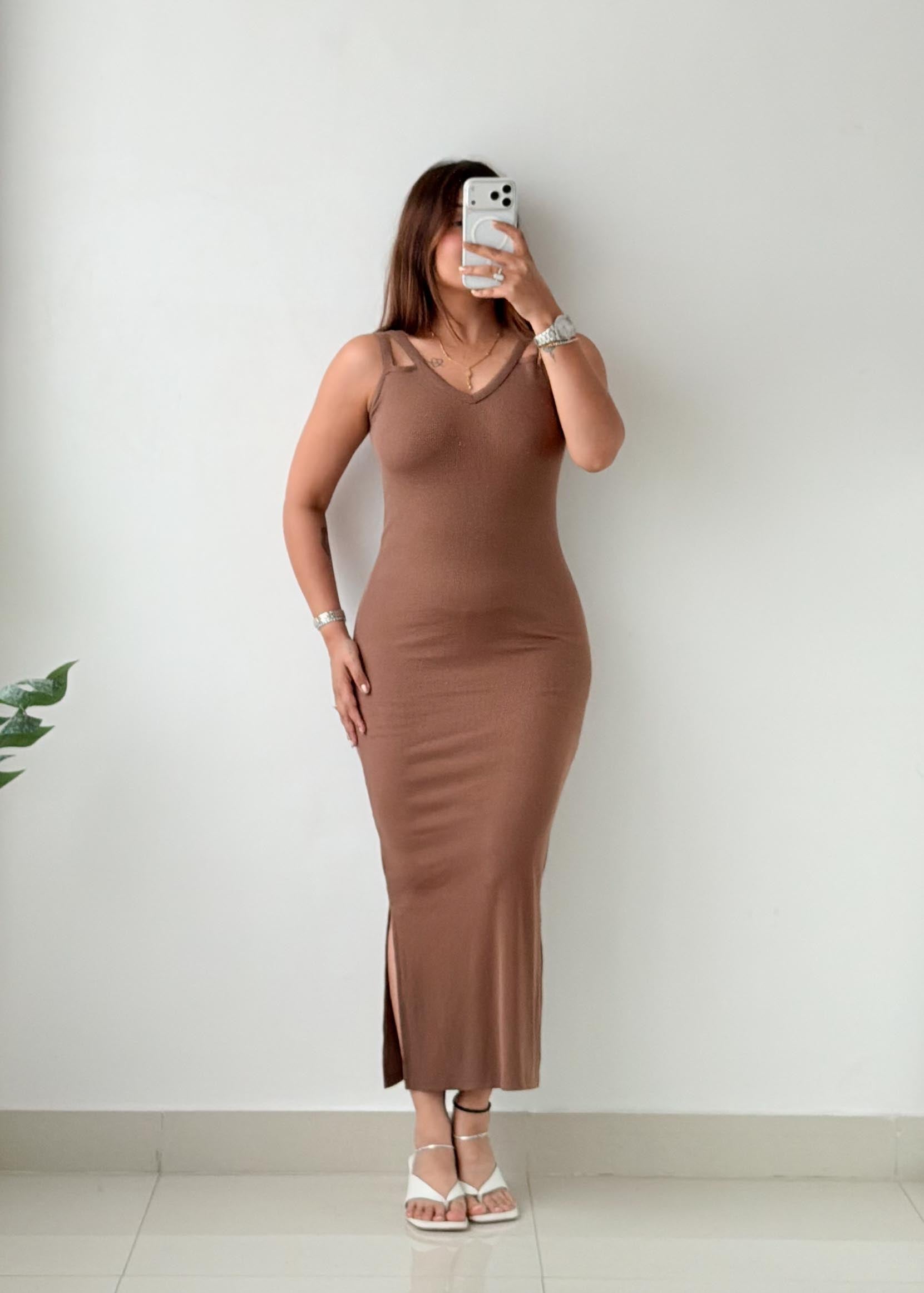 Size XS-S Brown Ribbed Knit Maxi Dress