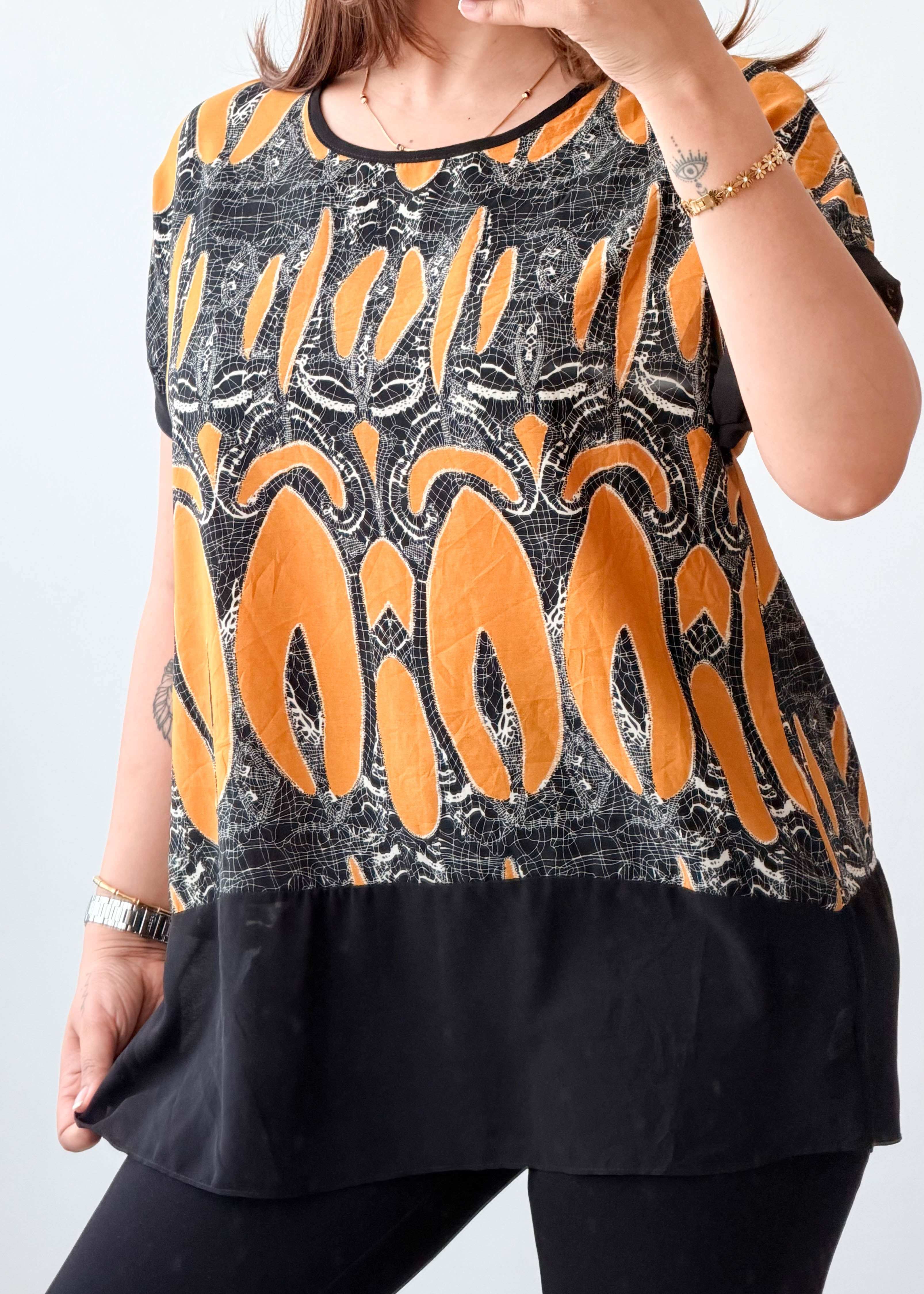 Size S-M Mustard Abstract Print Long Top