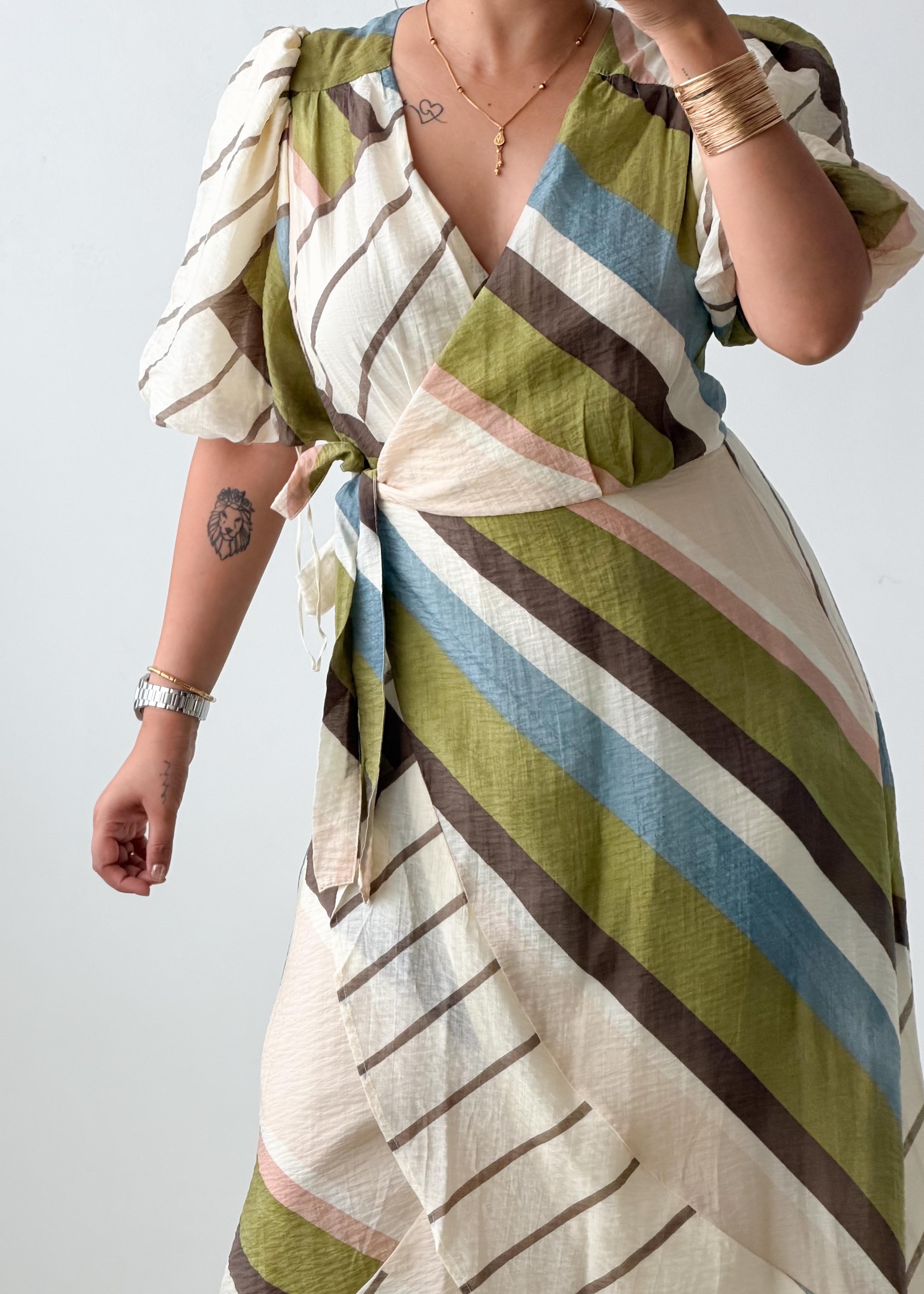 Size M-L Multicolor Stripe Wrap Maxi Dress