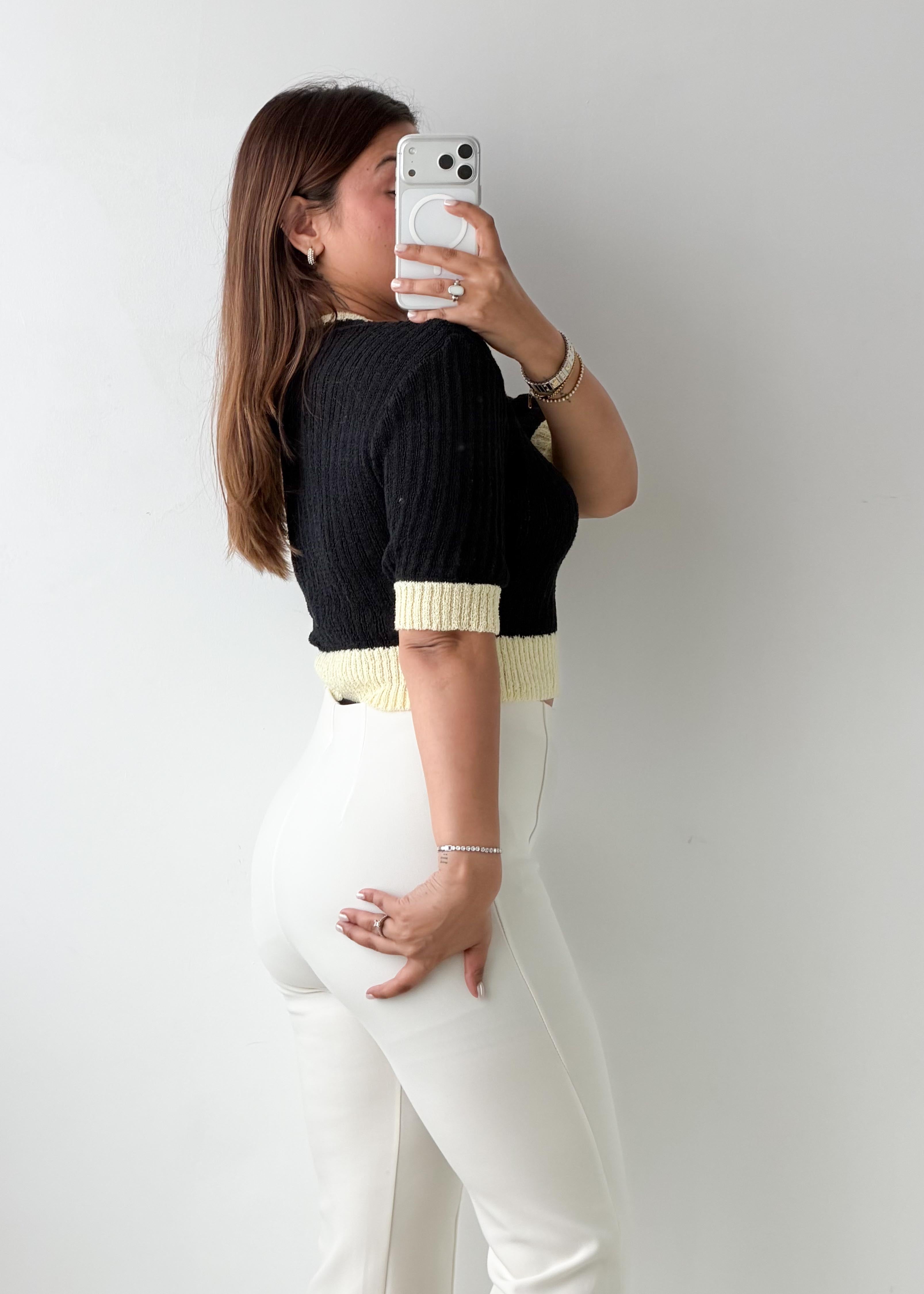Size XS-S Black Contrast Collar Knit Top