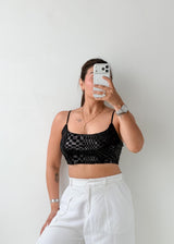 Size M Black Textured Crop Top