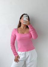 Size M-L Pink Square Neck Long Sleeve Top