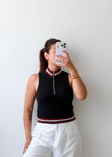 Size M-L Black Ribbed Zip Neck Crop Top