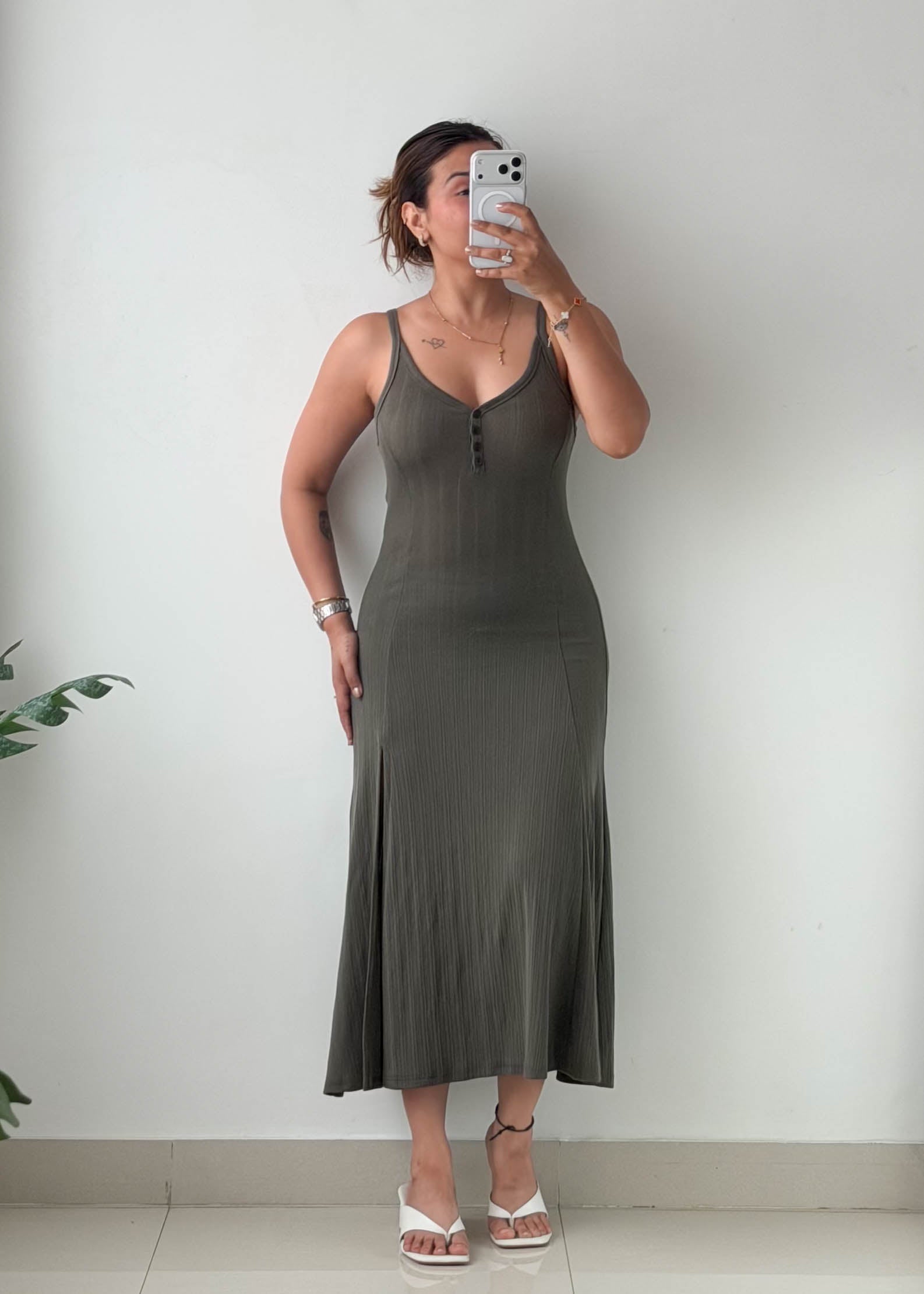 Size S-M Olive Ribbed Knit Maxi Dress