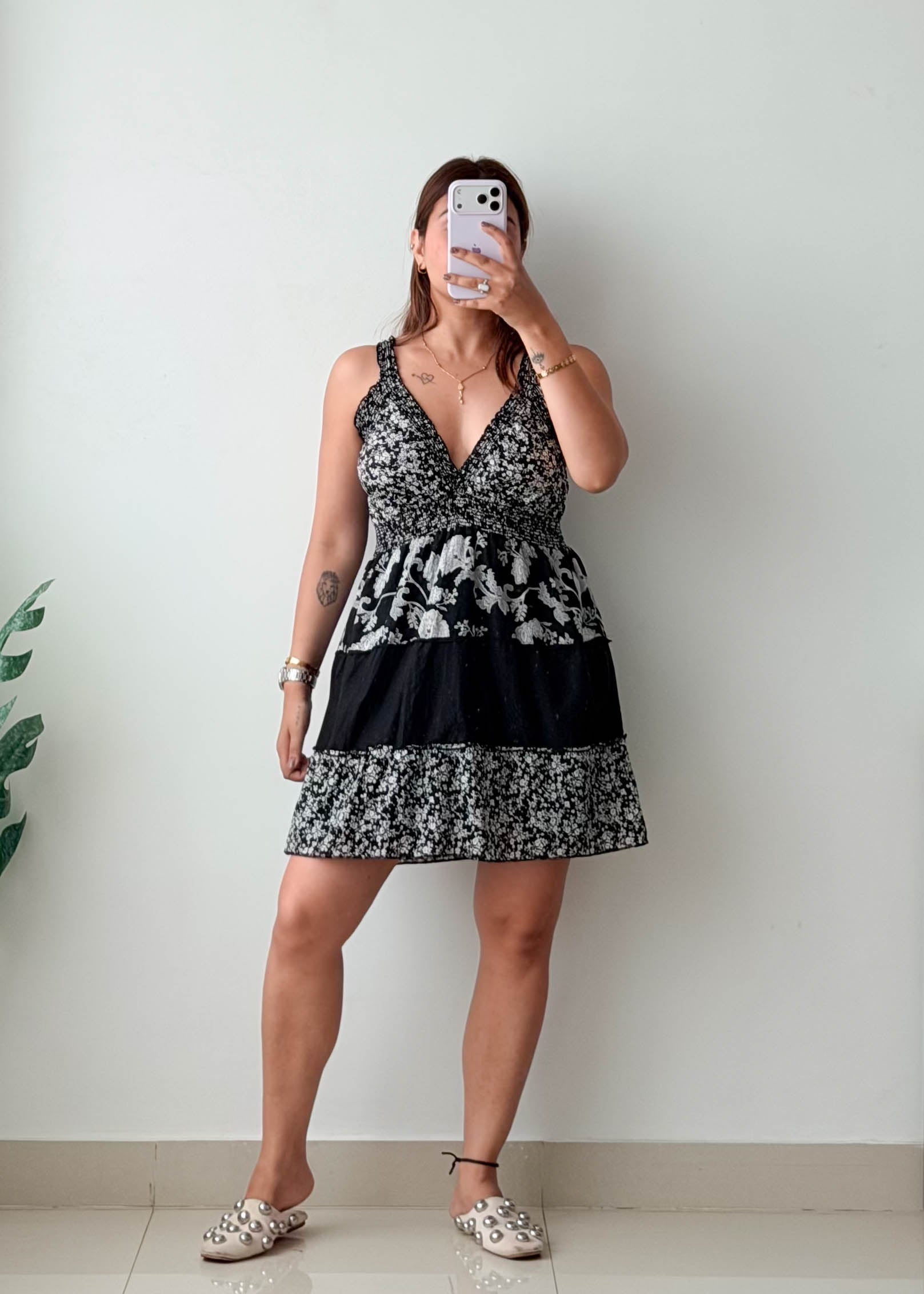Size L-XL Black & White Floral Tiered Mini Dress