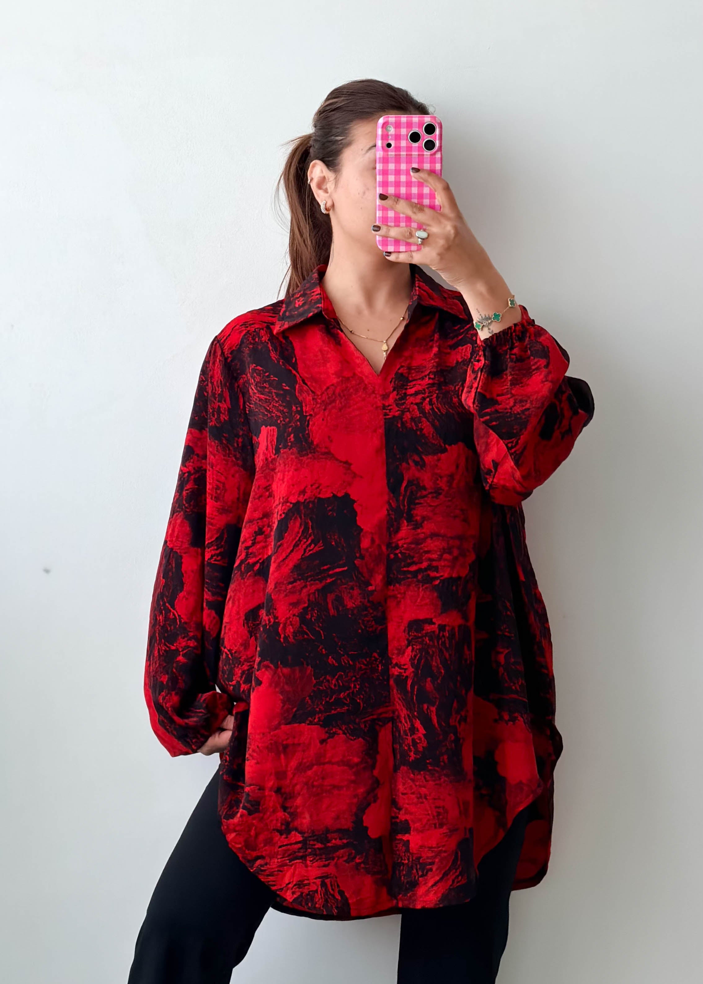 Size M-L Red Black Abstract Longline Shirt