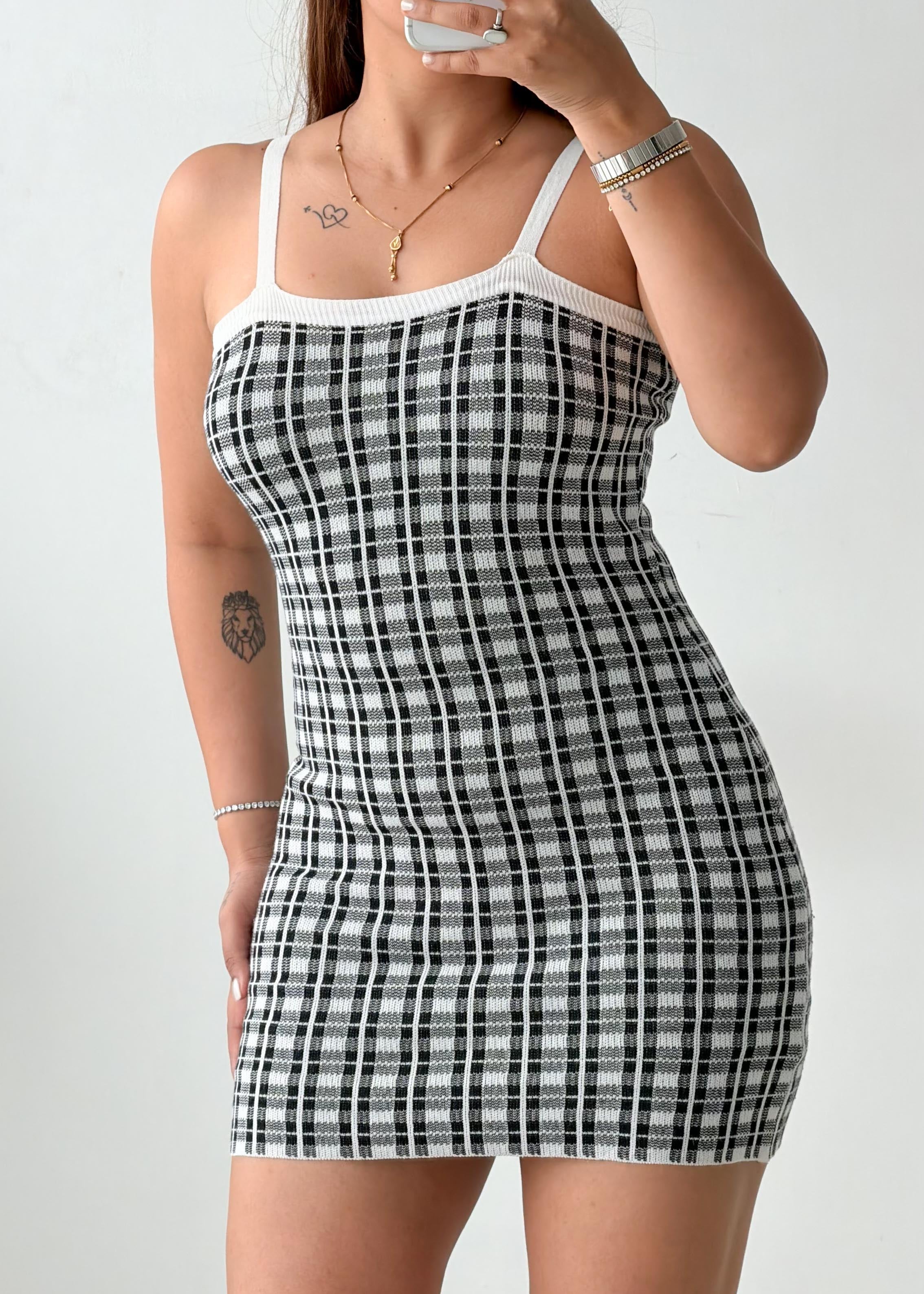 Size XS-S Black & White Plaid Knit Mini Dress