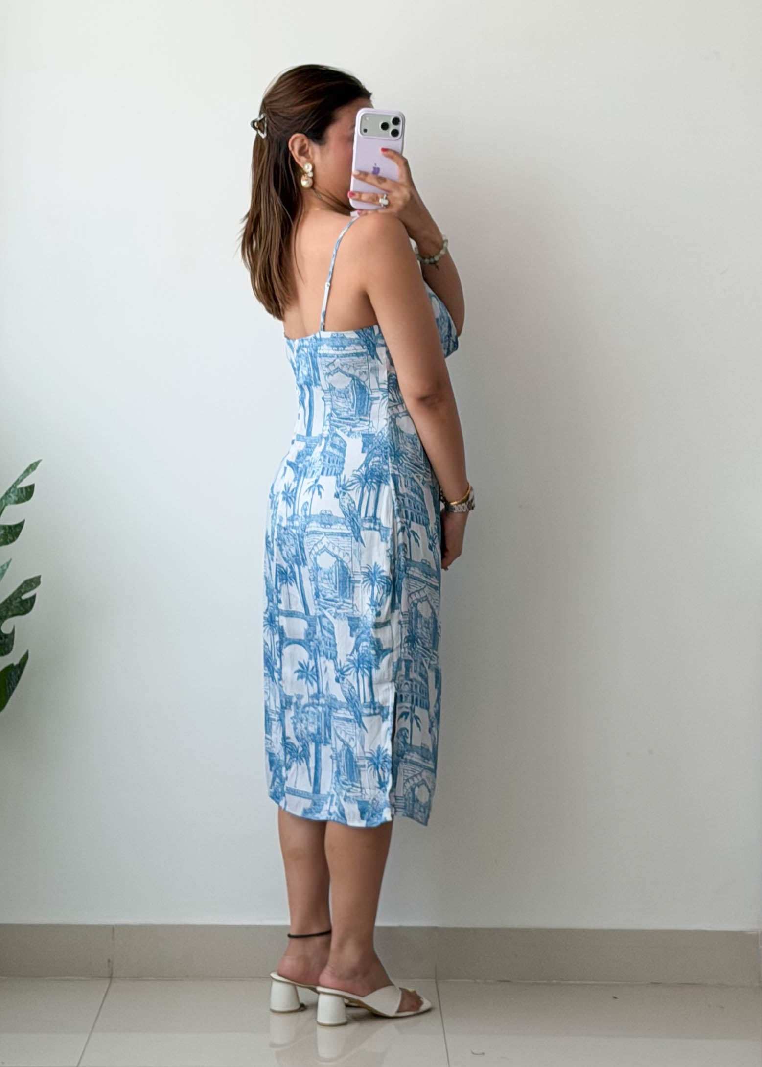 M-L Blue White Printed Midi Dress