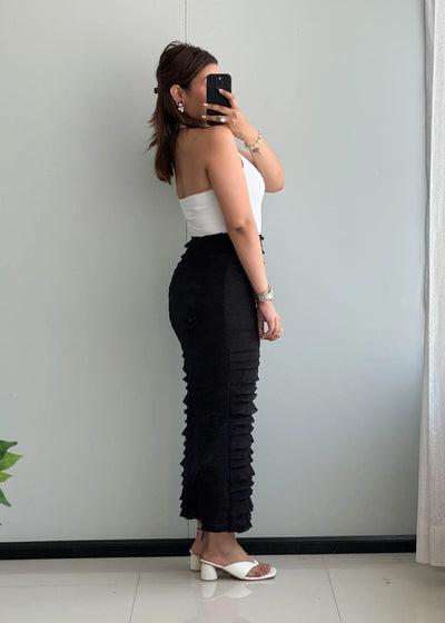 Waist : 26-28, Black Mesh Long skirt with Lining inside - Closet by Payal