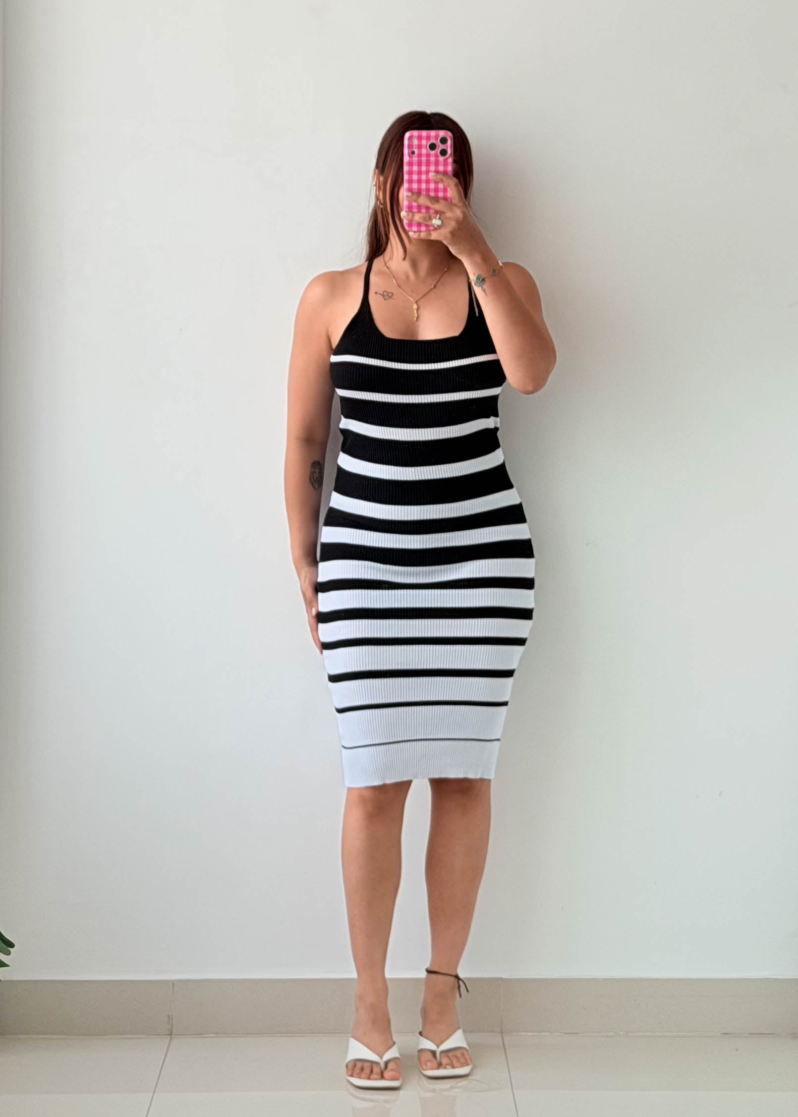 Size M-L Black & White Ribbed Bodycon Dress