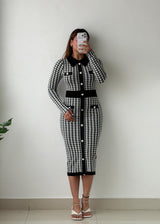 Size S-M Black & White Houndstooth Knit Midi Dress