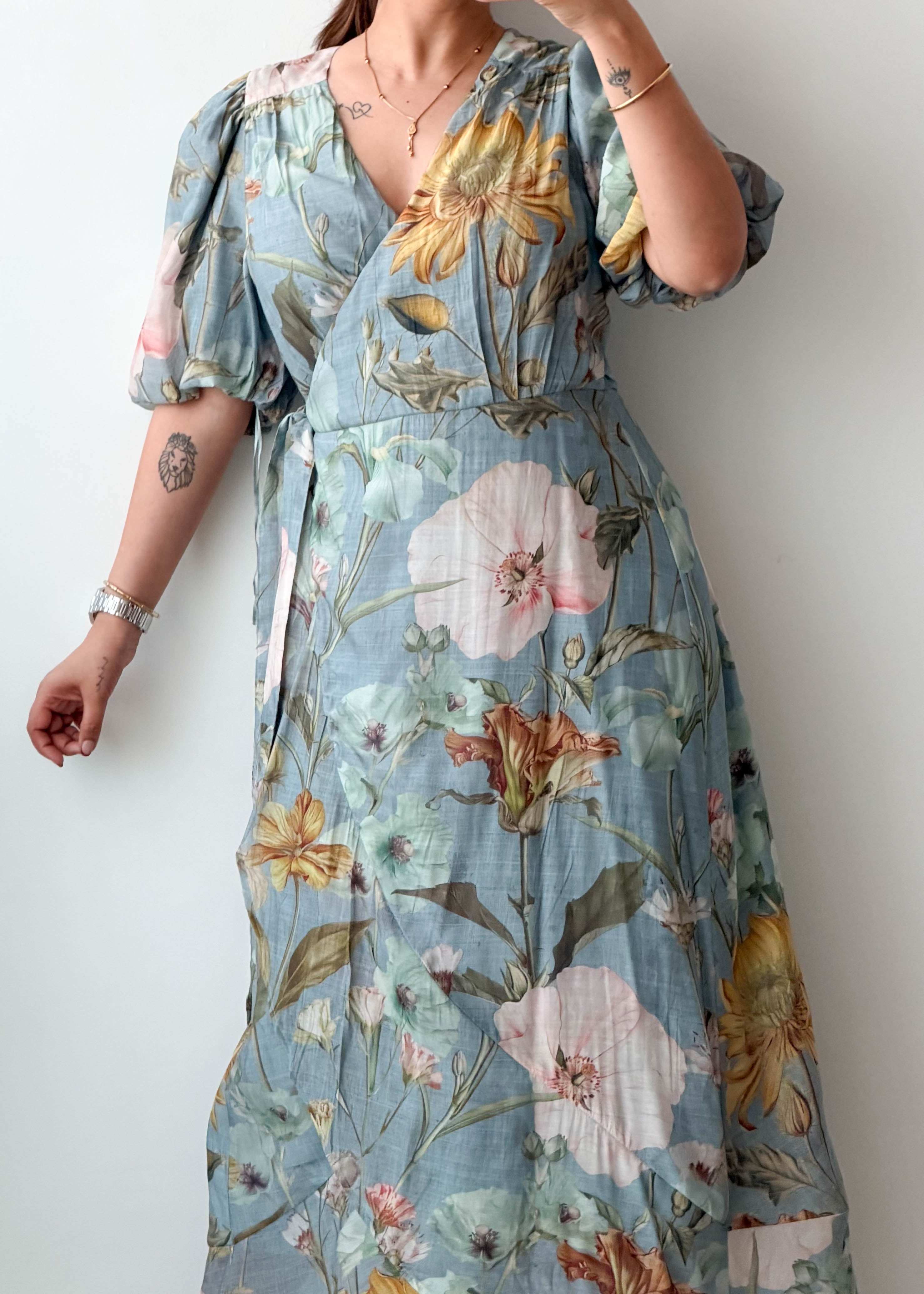 Size M-L Blue Floral Wrap Maxi Dress With Lining