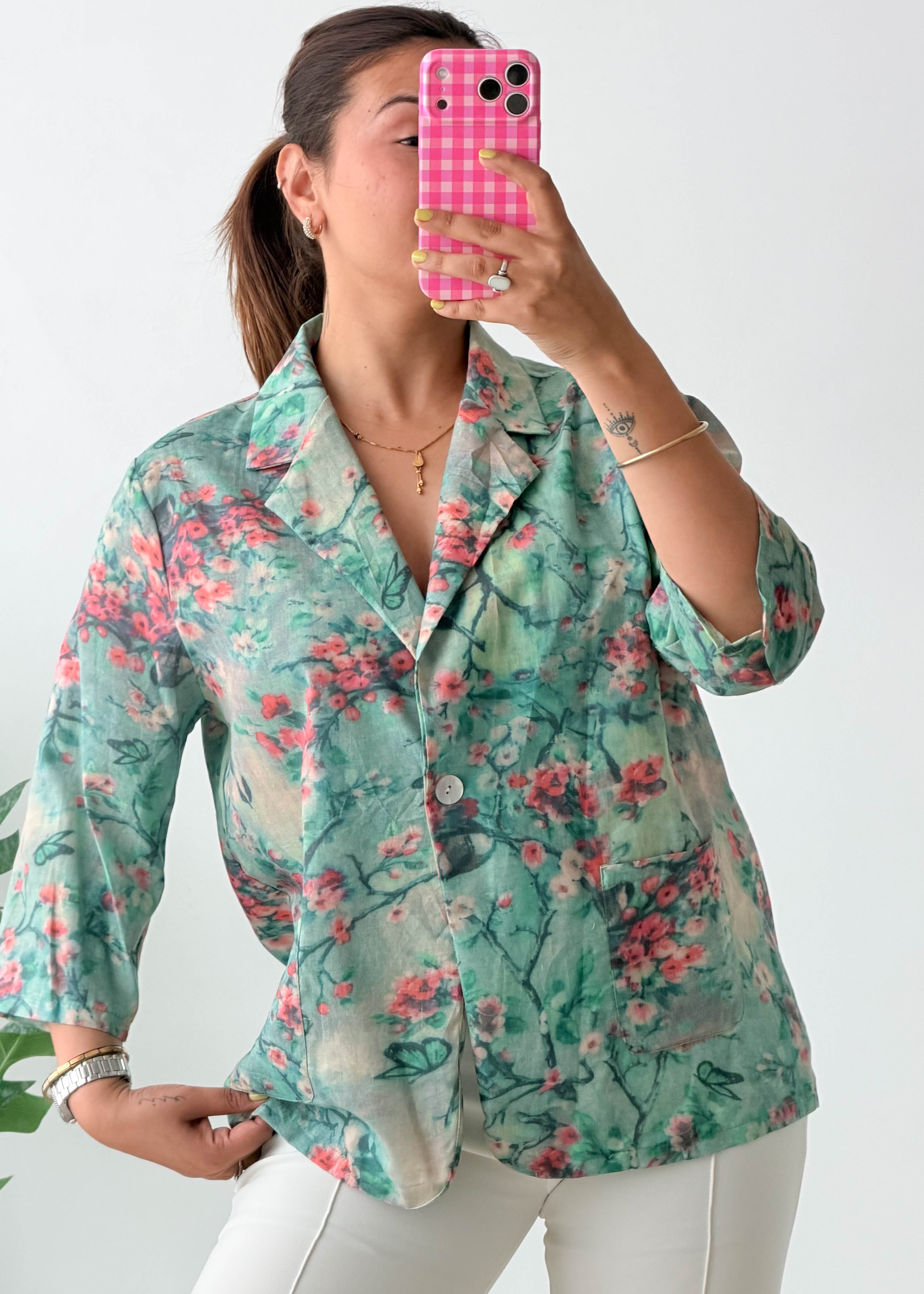 Size M-L Mint Floral Shirt