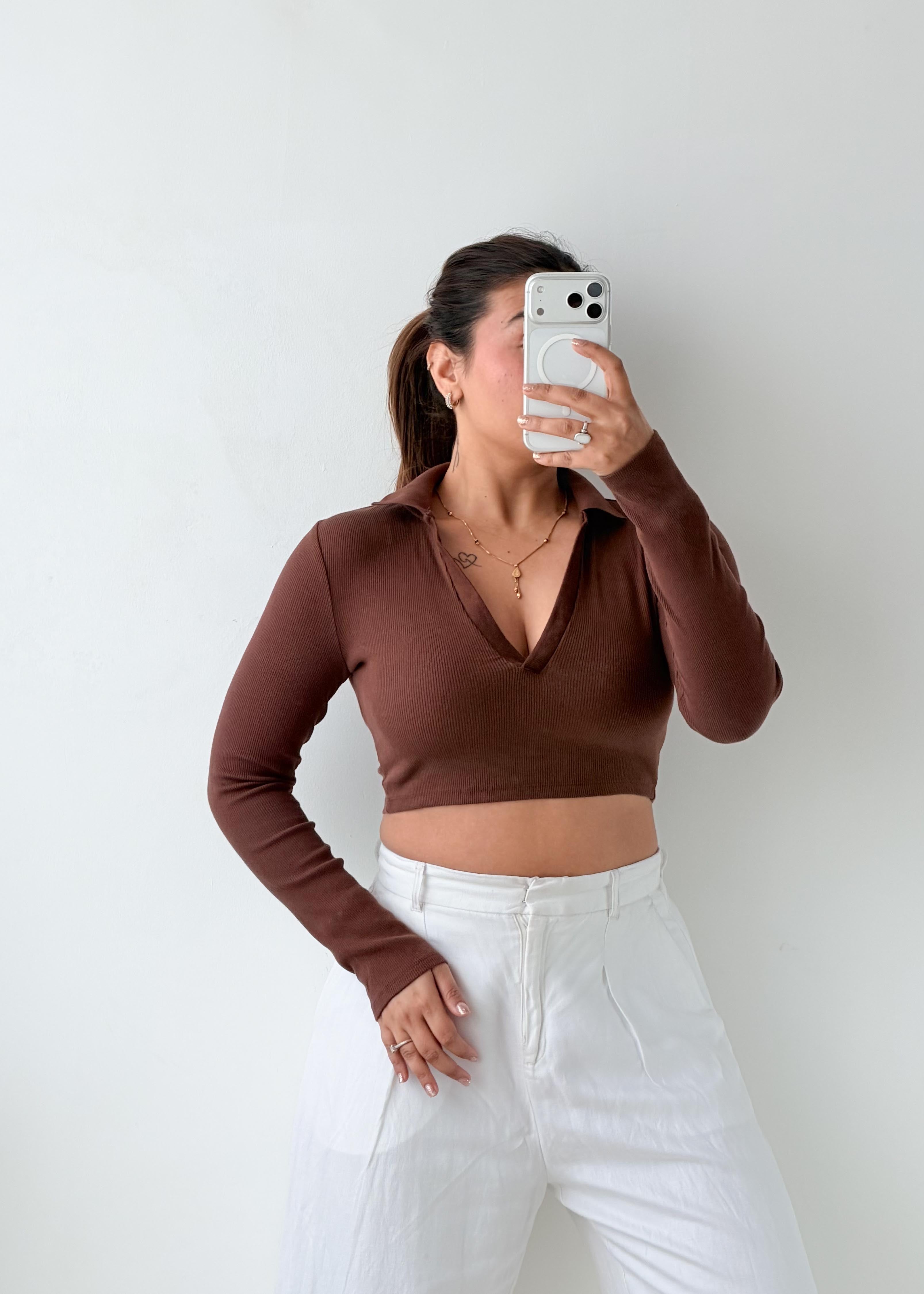 Size S-M Brown Collared Crop Top