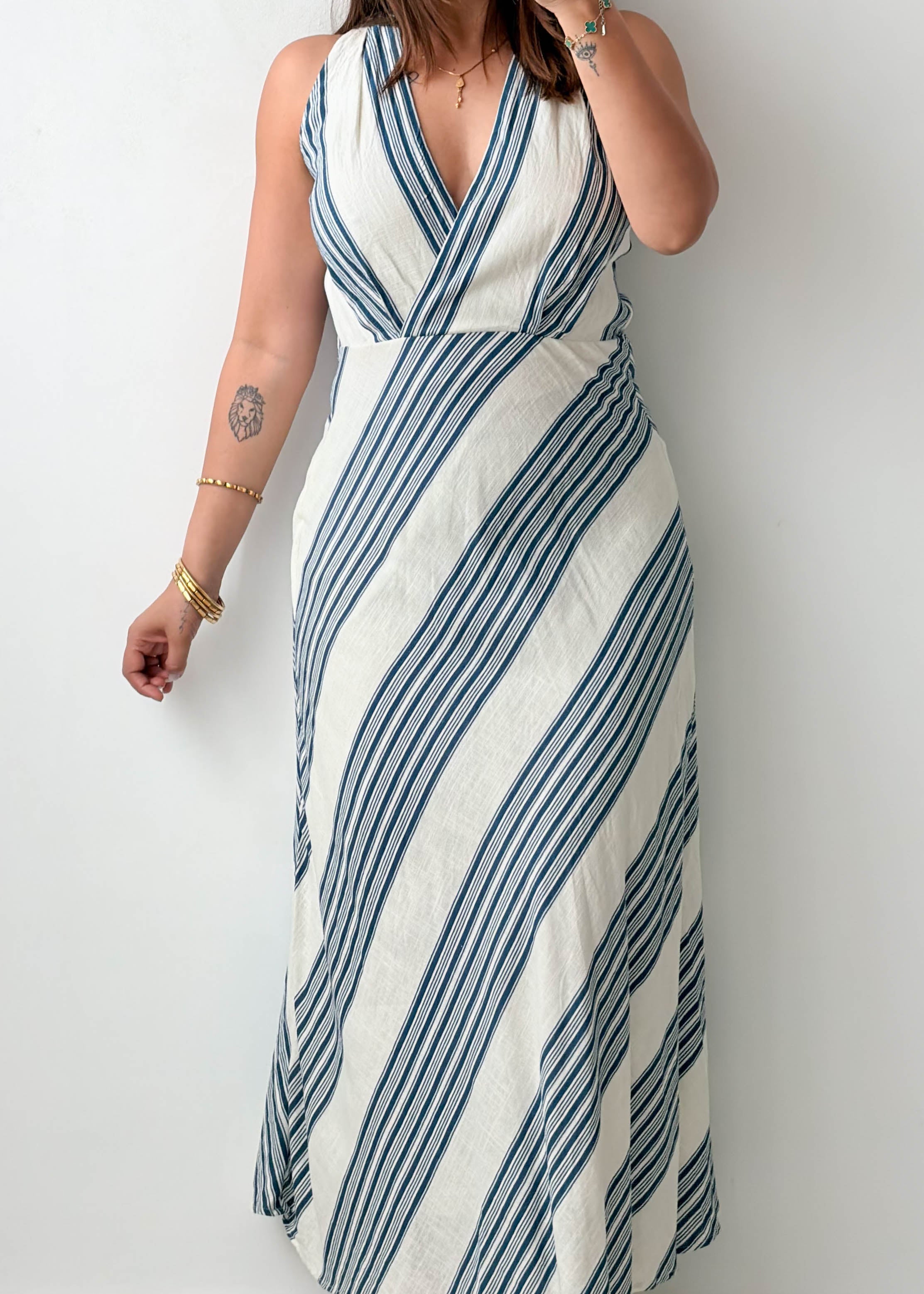 Size M Blue Stripe Wrap Maxi Dress