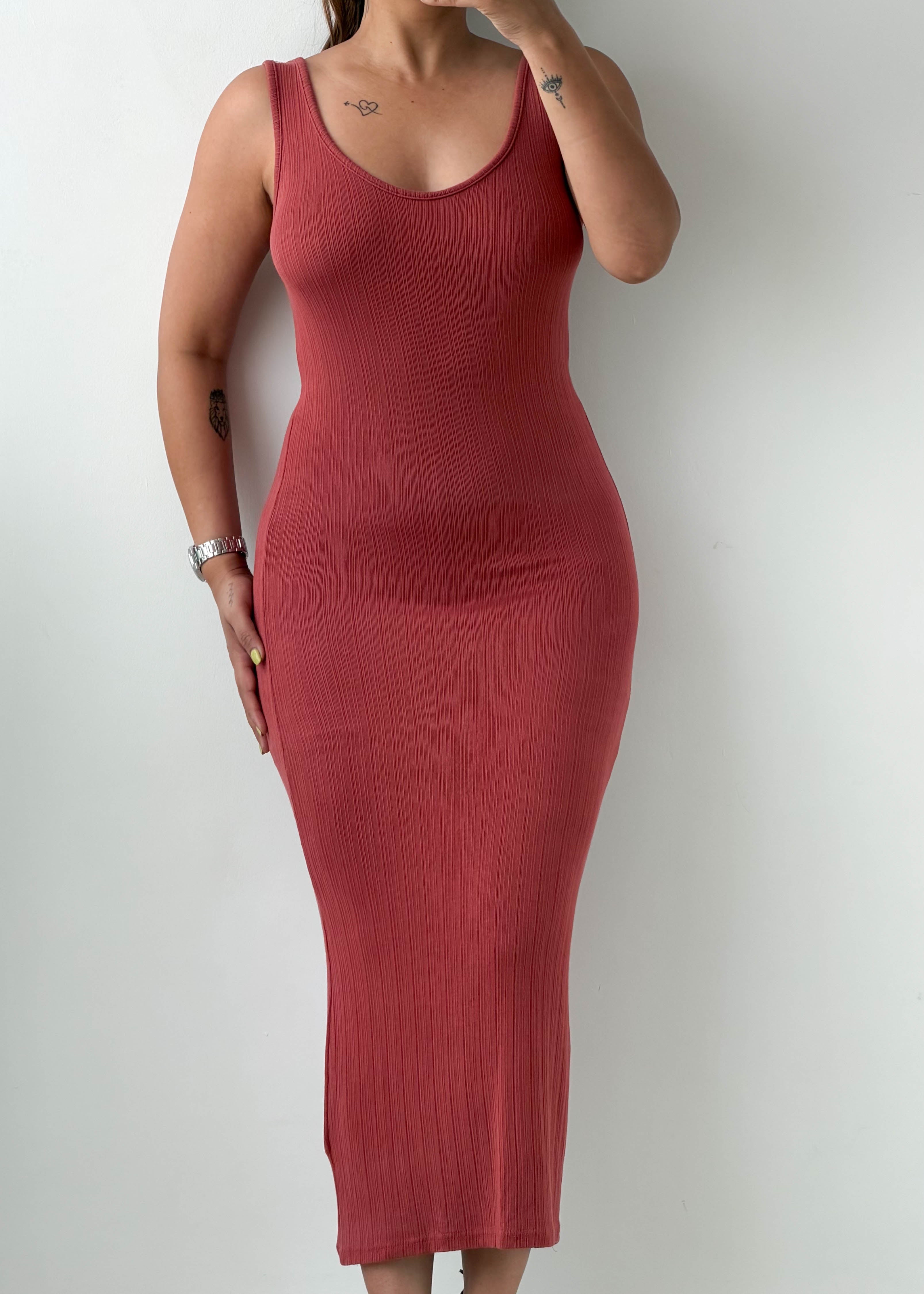 Size S-M Rust Ribbed Maxi Dress