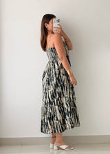 Size L-XL Black Tie-Dye Smocked Maxi Dress