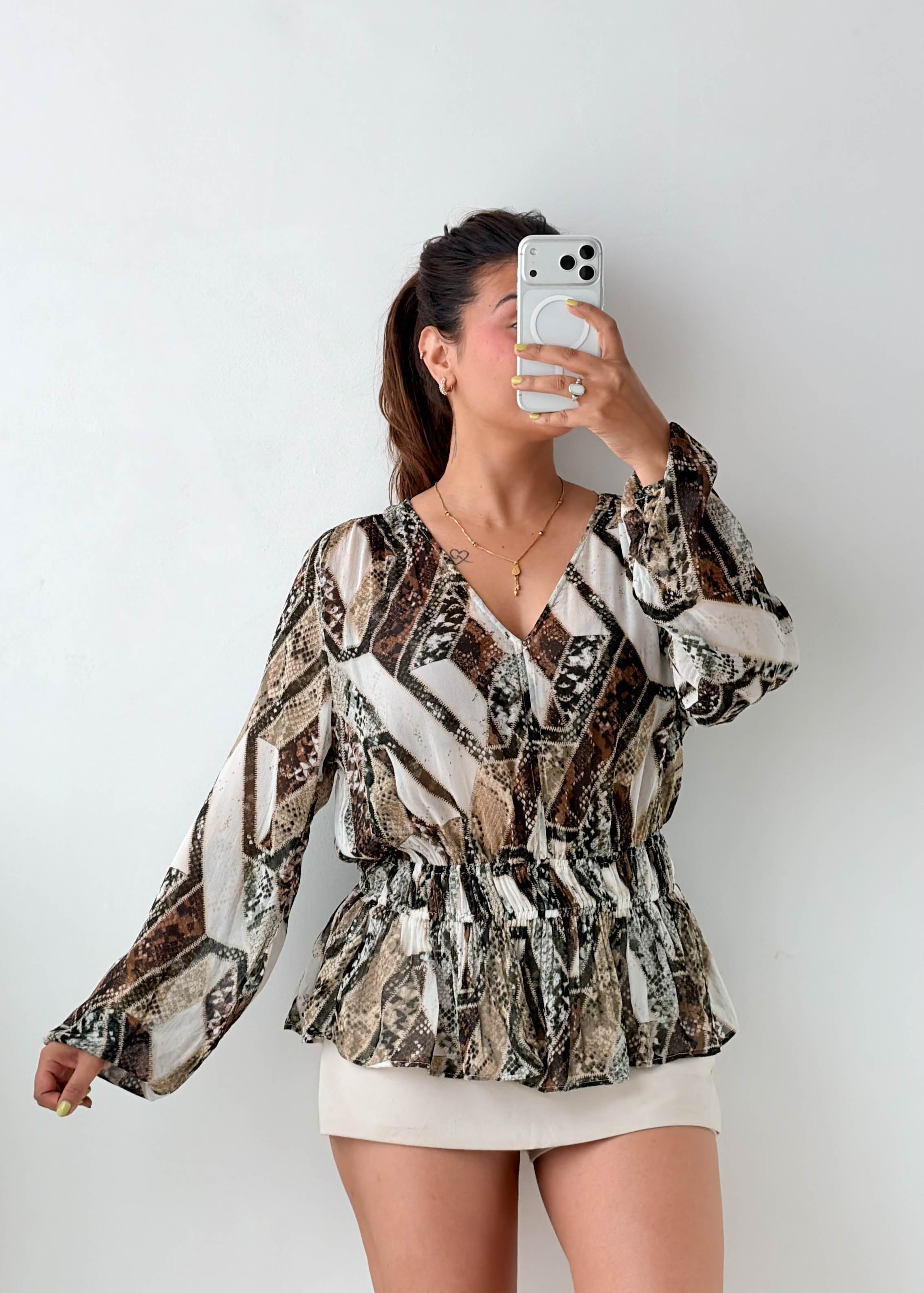 Size S-M Brown Abstract Peplum Top