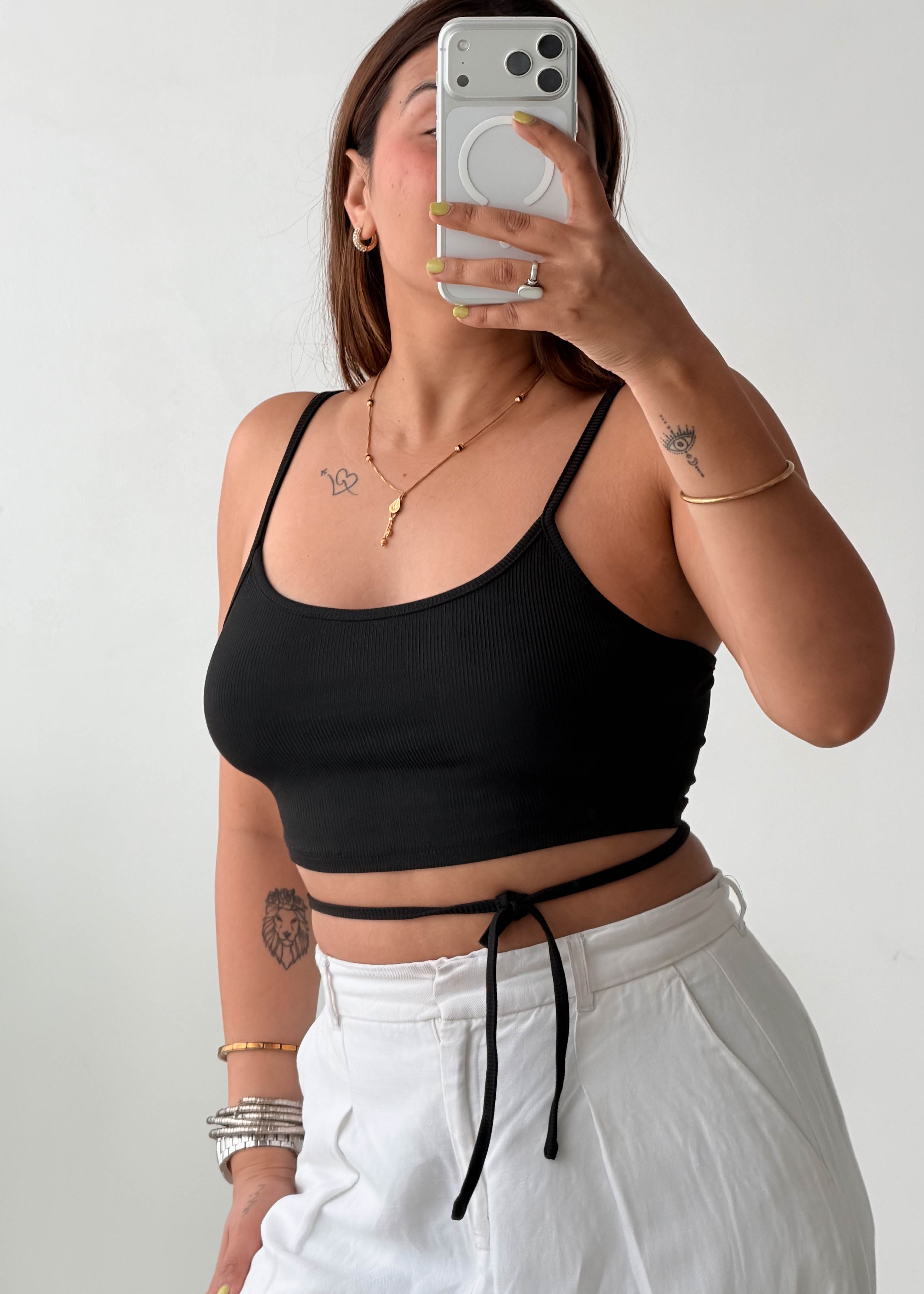 Size S-M Black Tie Hem Crop Top