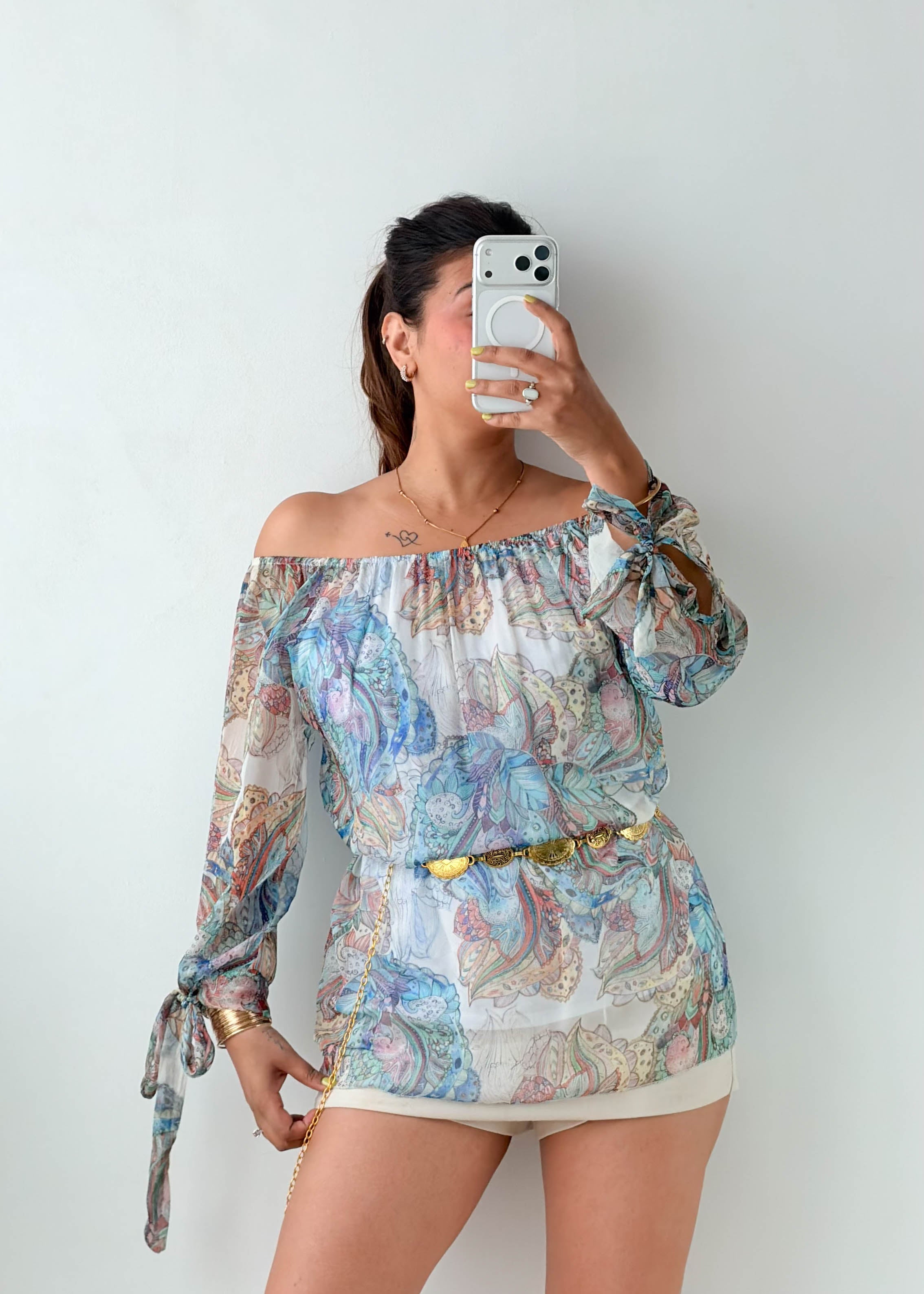 Size M-L Pastel Paisley Off-Shoulder Top