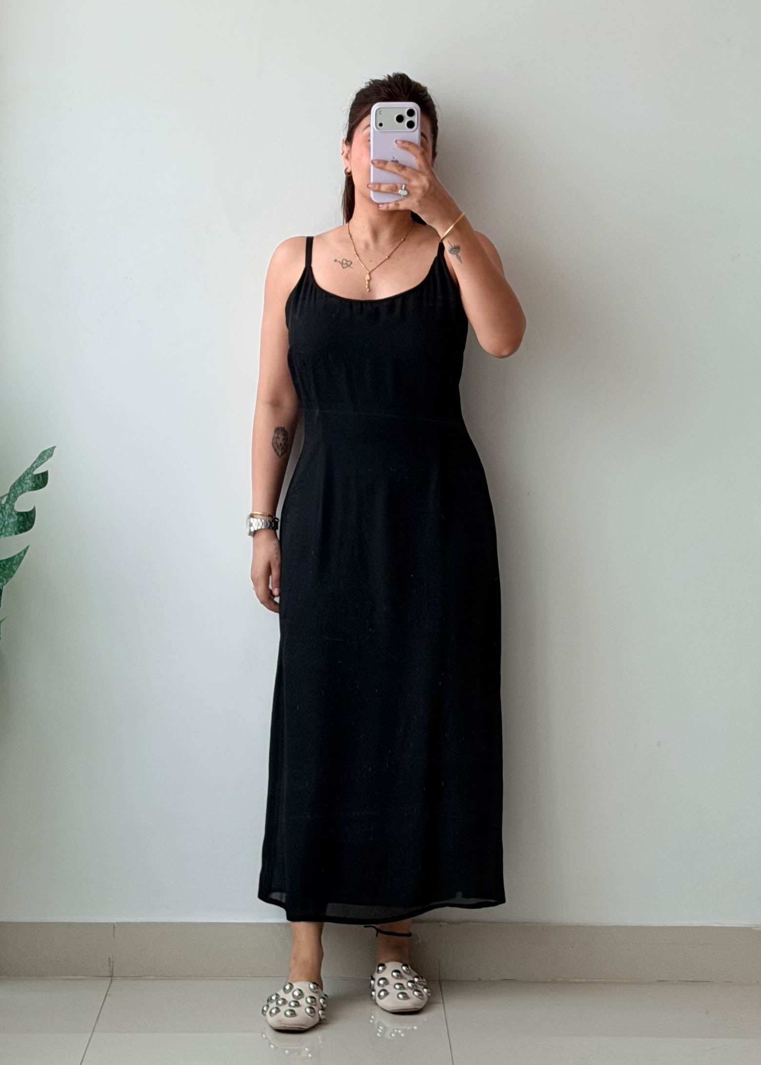 Size M-L Black chiffon Midi Dress With Lining