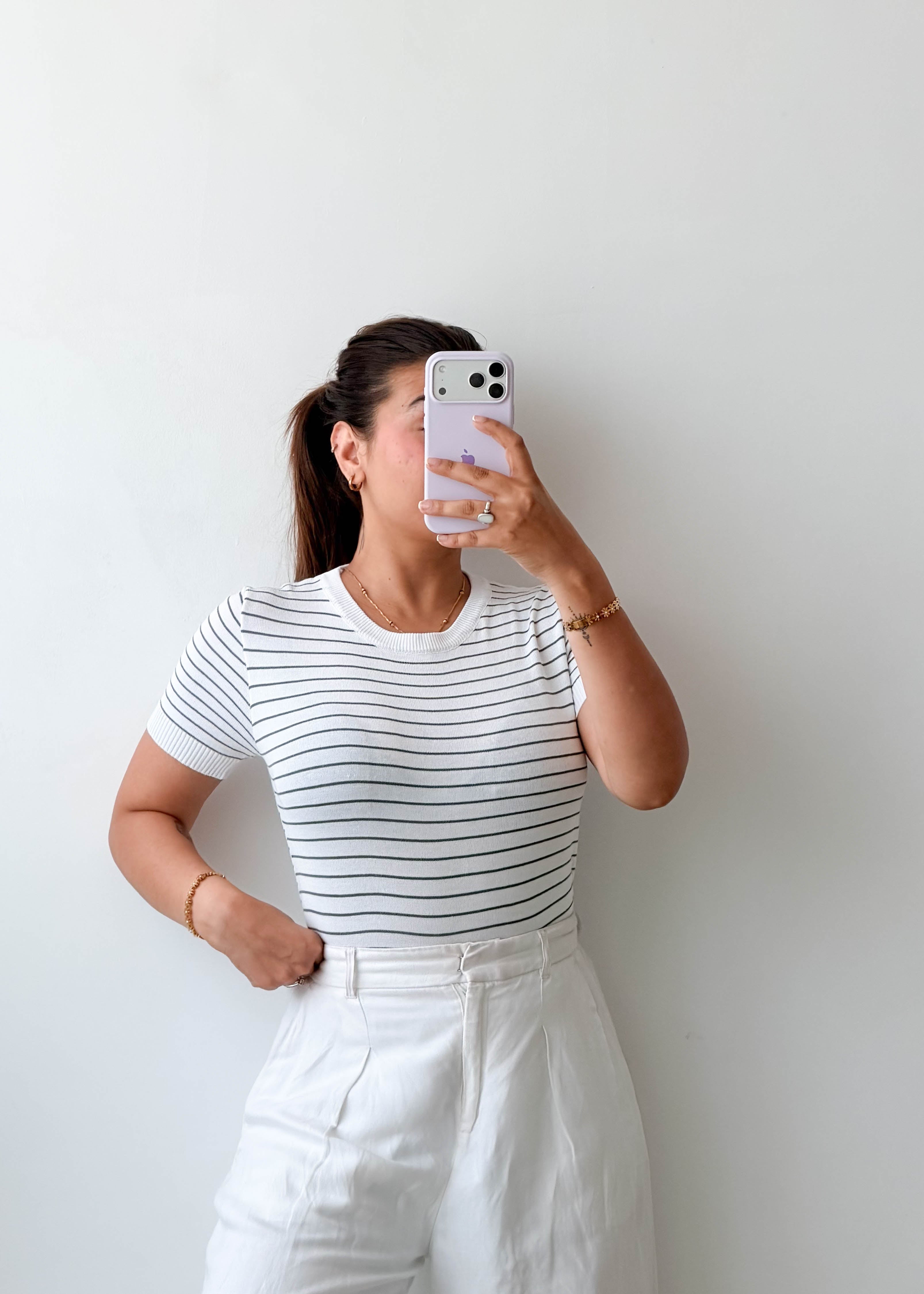 Size M-L White Stripe Fitted Top