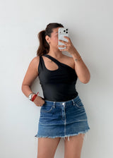 Size M-L Black One-Shoulder Cut-Out Bodysuit